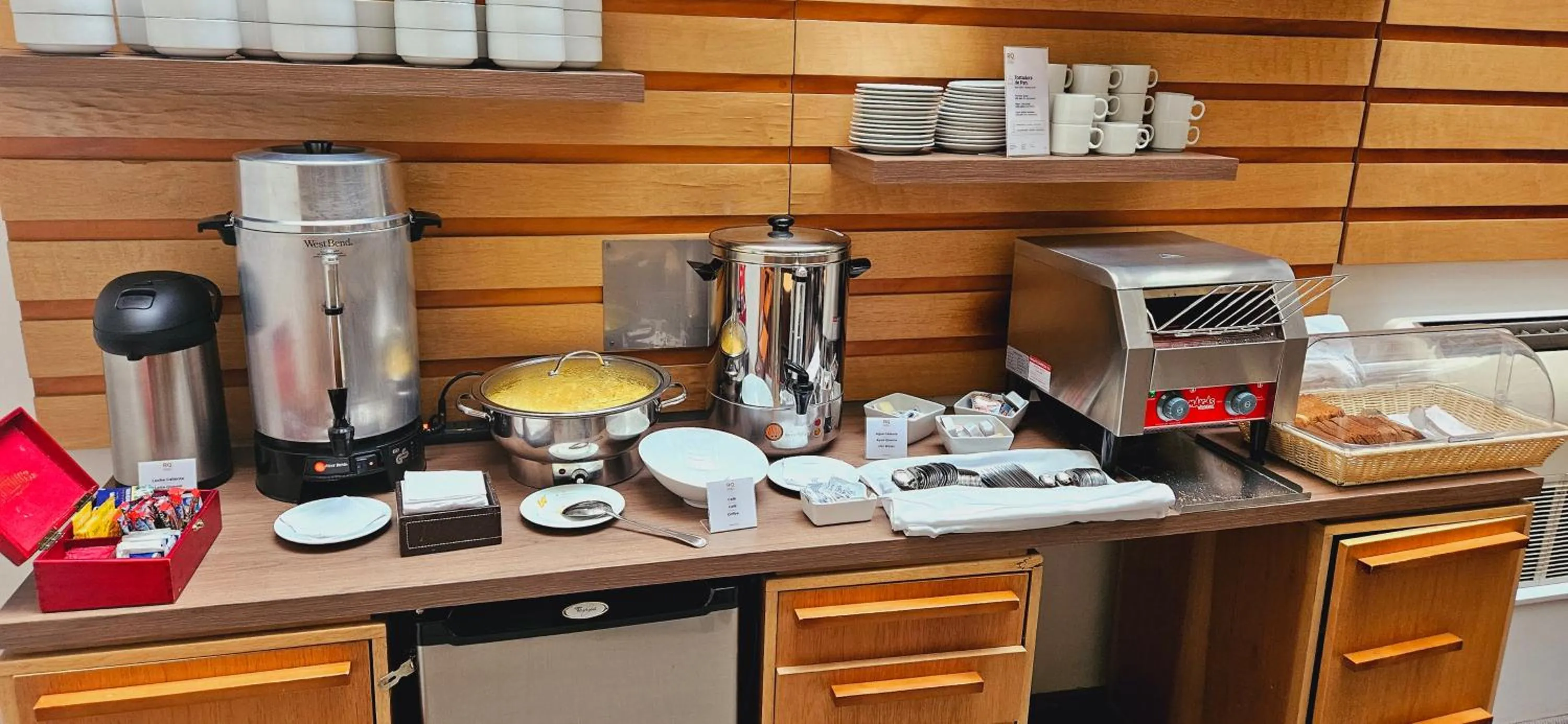 Breakfast in RQ Santiago