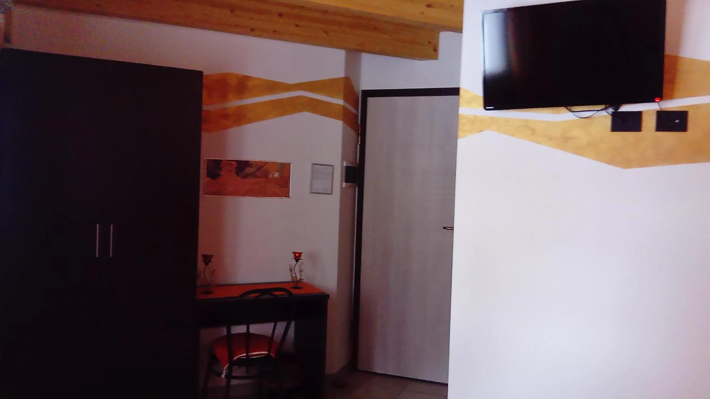 Other in La Casa Del Grillo 2