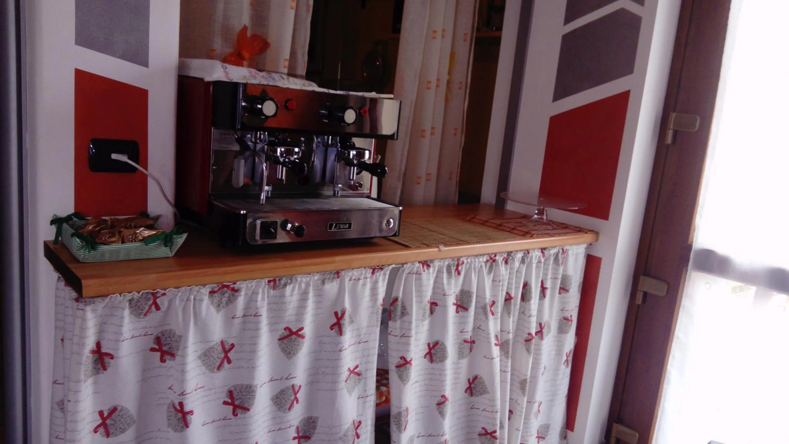 Food and drinks in La Casa Del Grillo 2