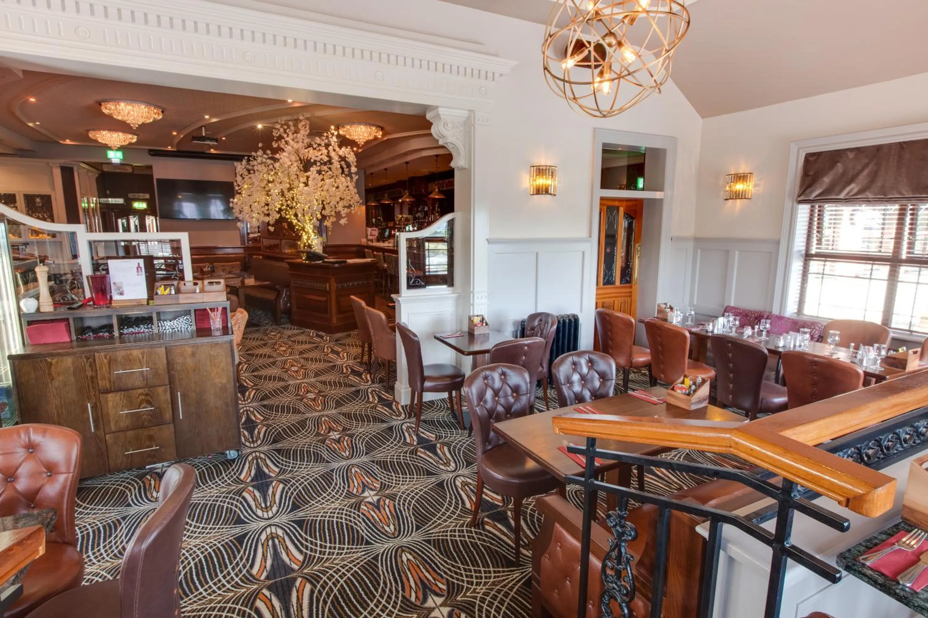 Seating area in Flagstaff Lodge