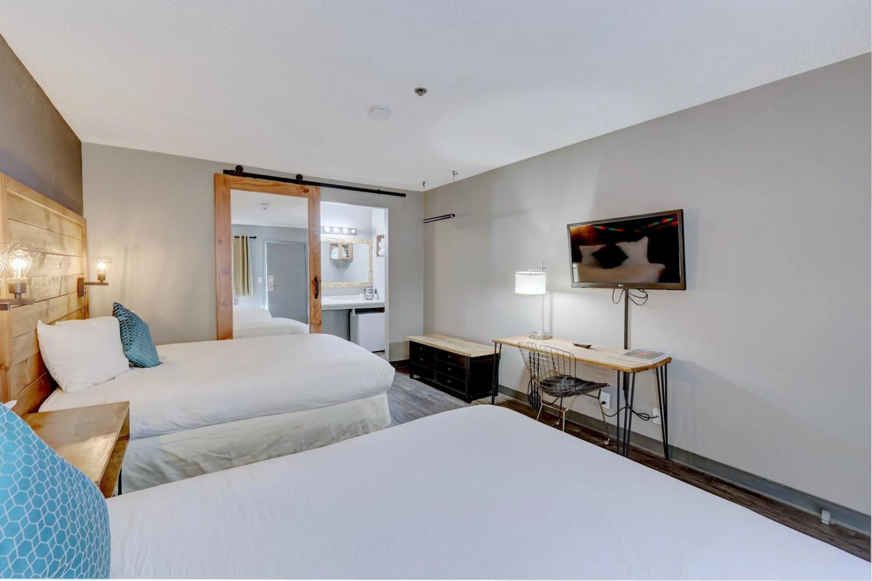 Bedroom, Bed in The Infusion Beach Club