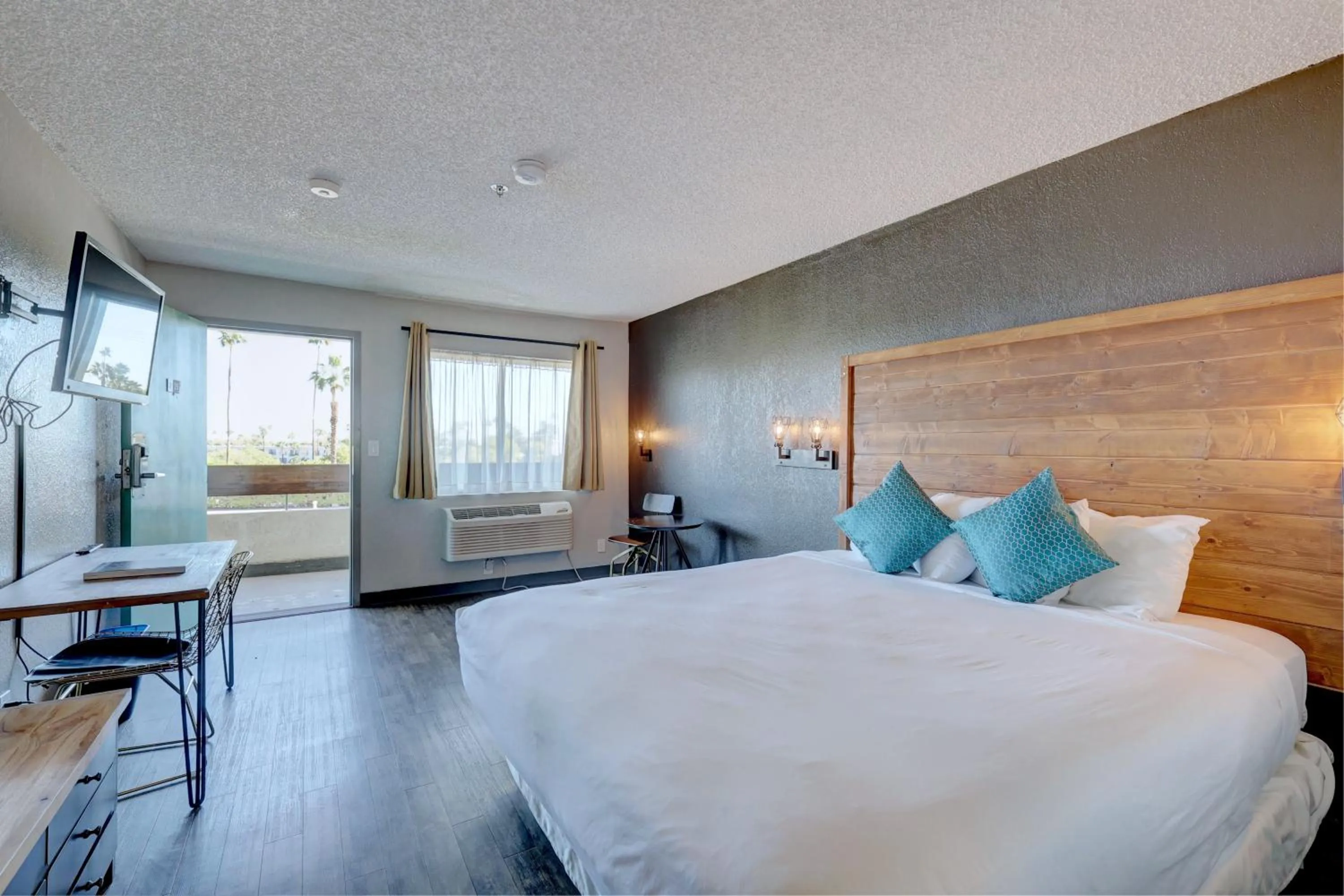 Photo of the whole room, Bed in The Infusion Beach Club