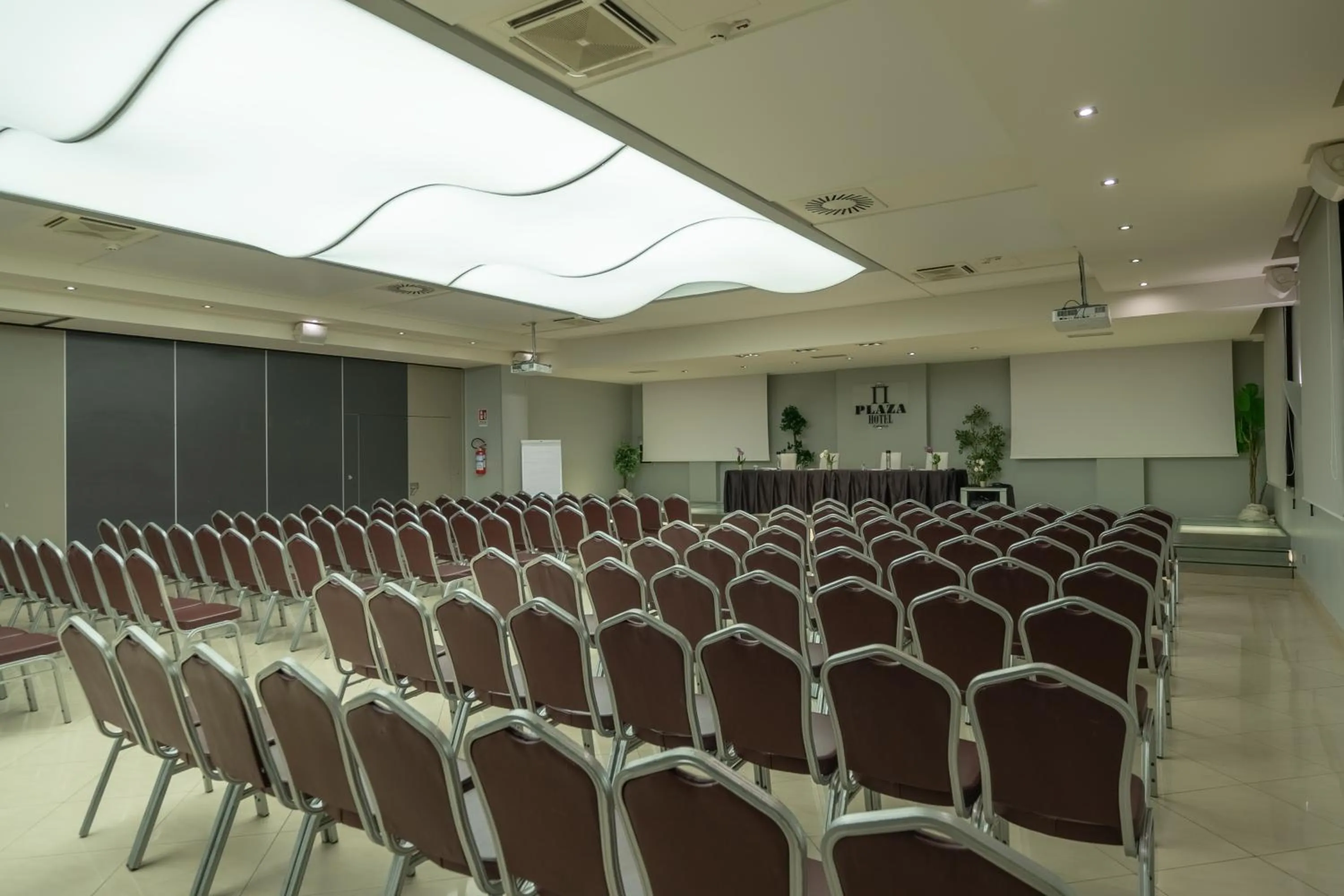 Meeting/conference room in Plaza Hotel Catania