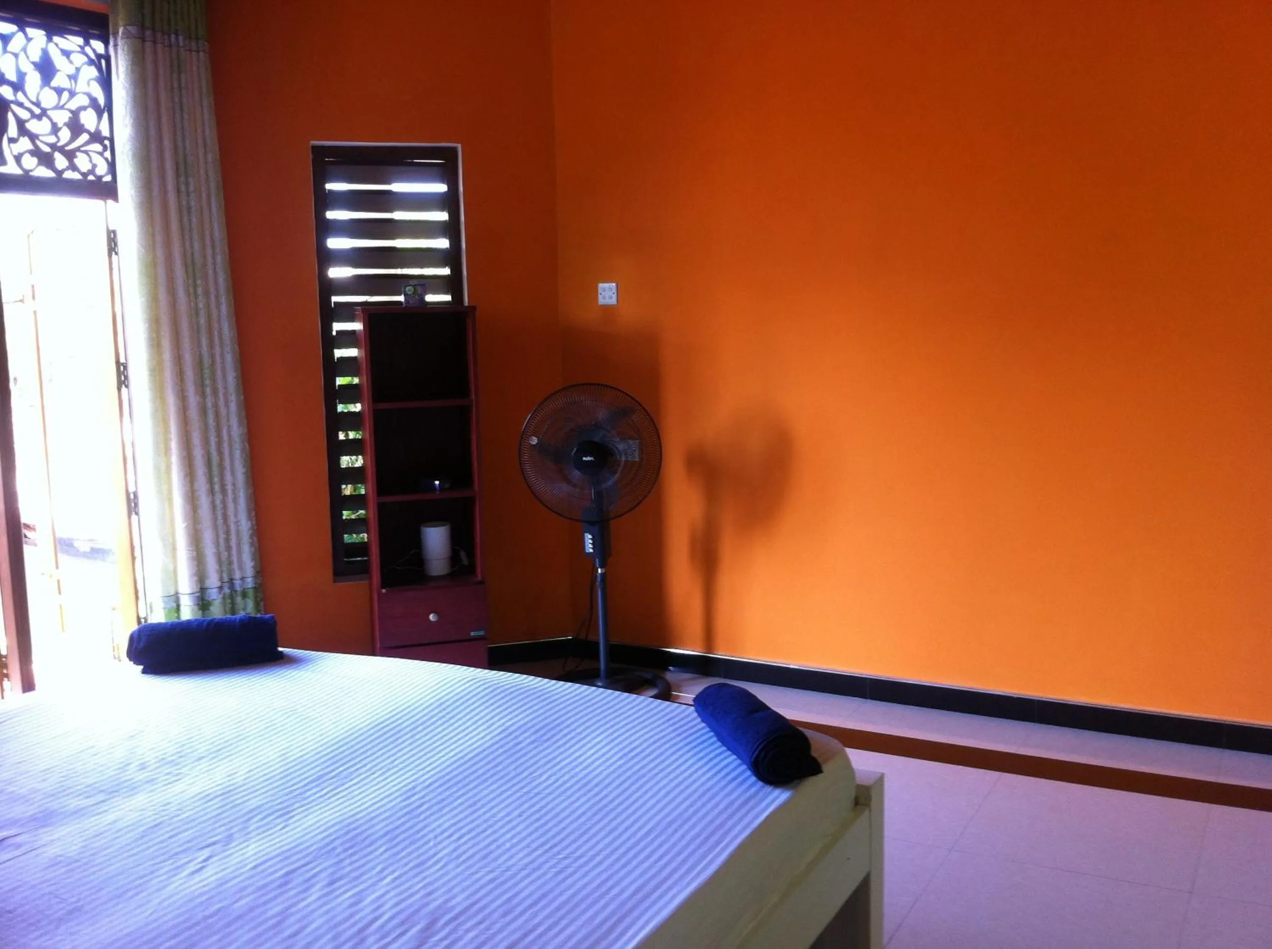 Bedroom, Bed in Bee Nest Bed & Breakfast
