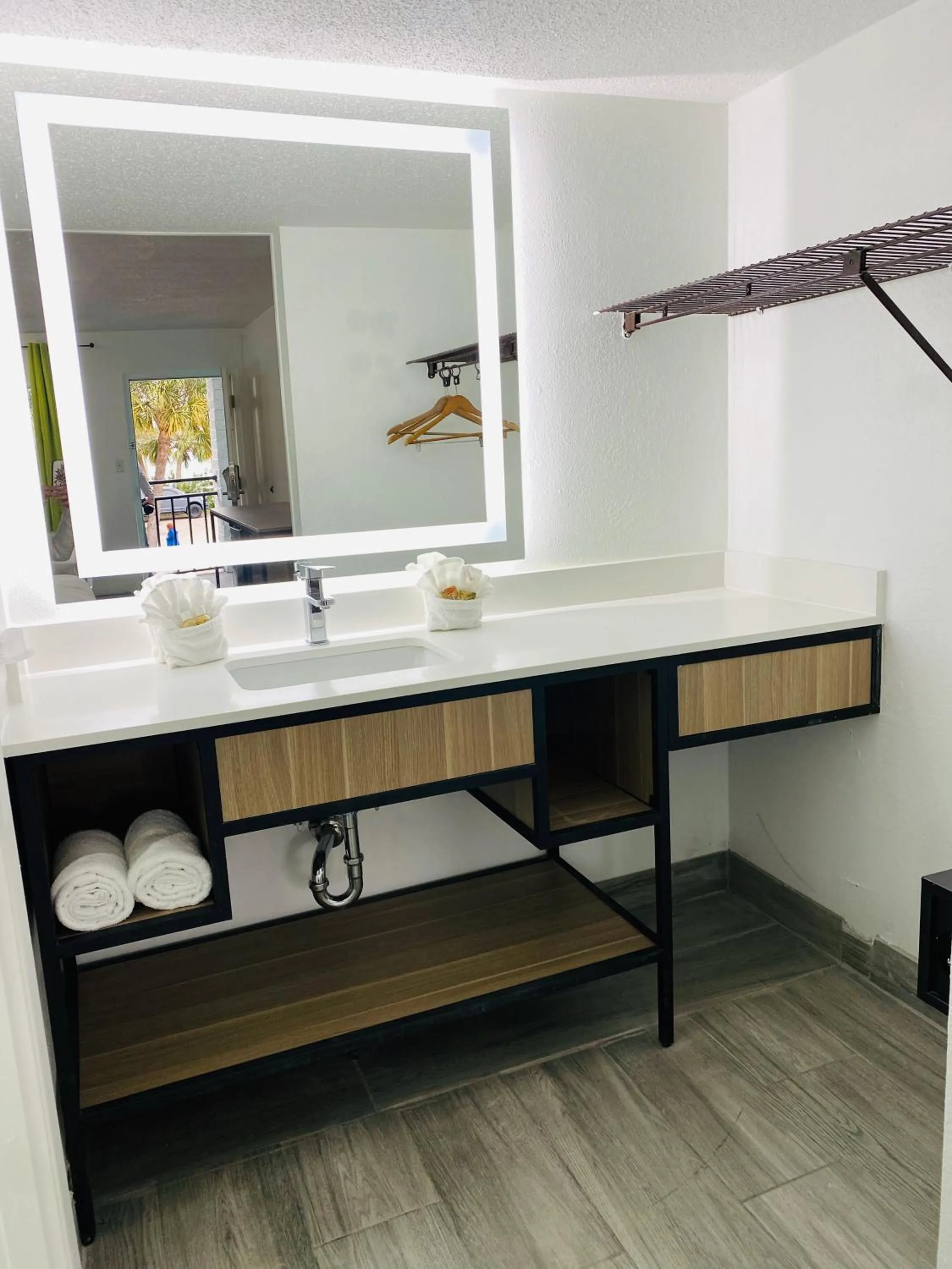 Bathroom in Rodeway Inn Clearwater - Central