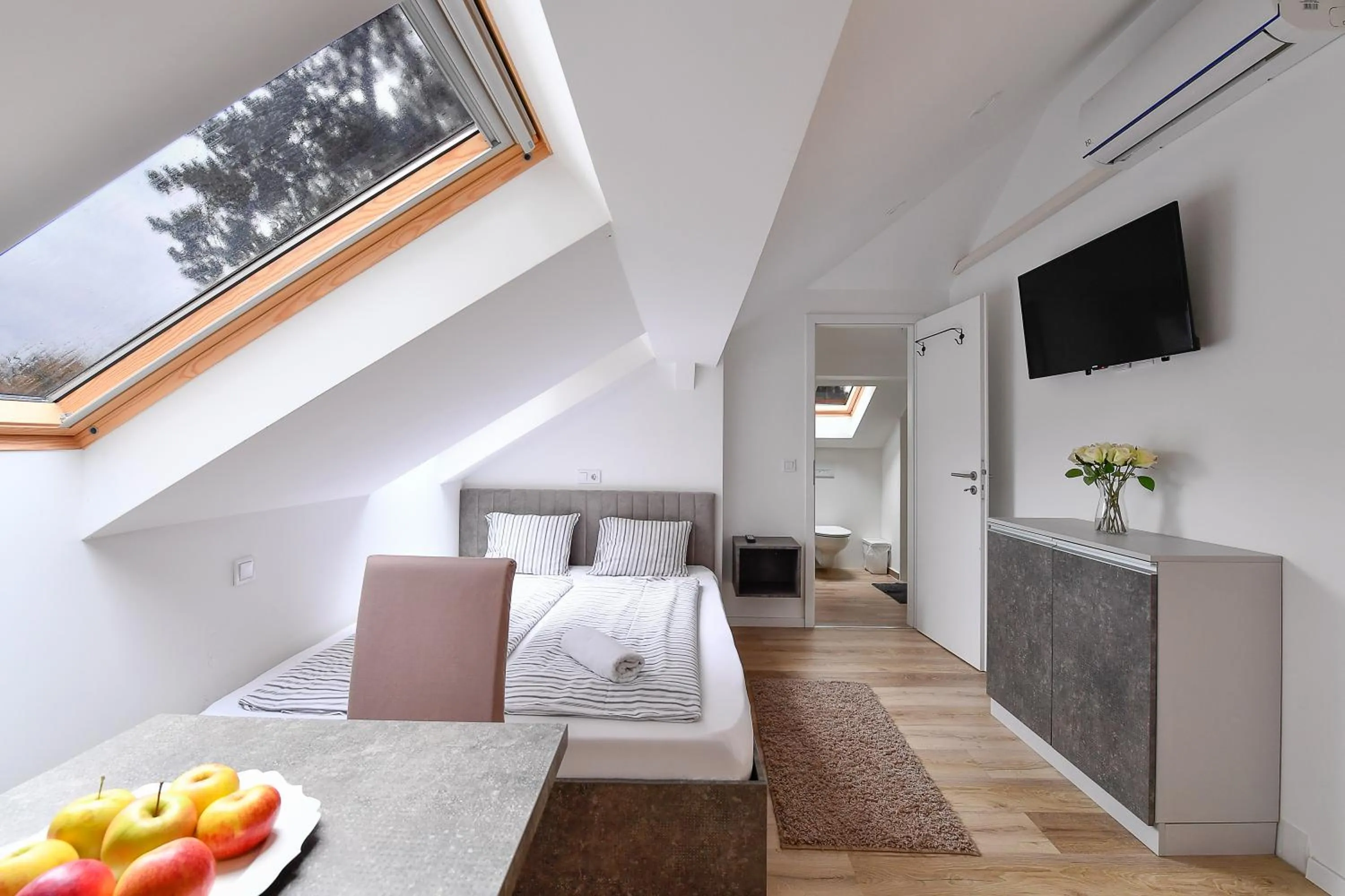 Photo of the whole room, Bed in Villa Oliver 2 Siófok