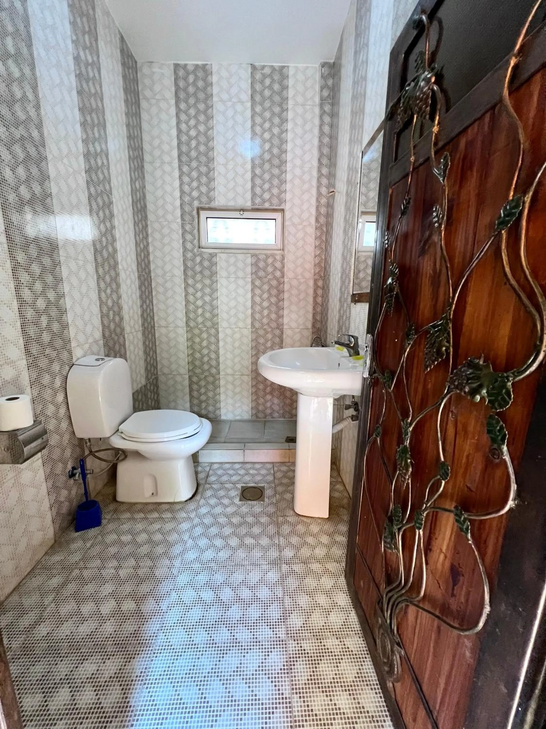 Toilet in Bedouin Garden Village, hotel Dive