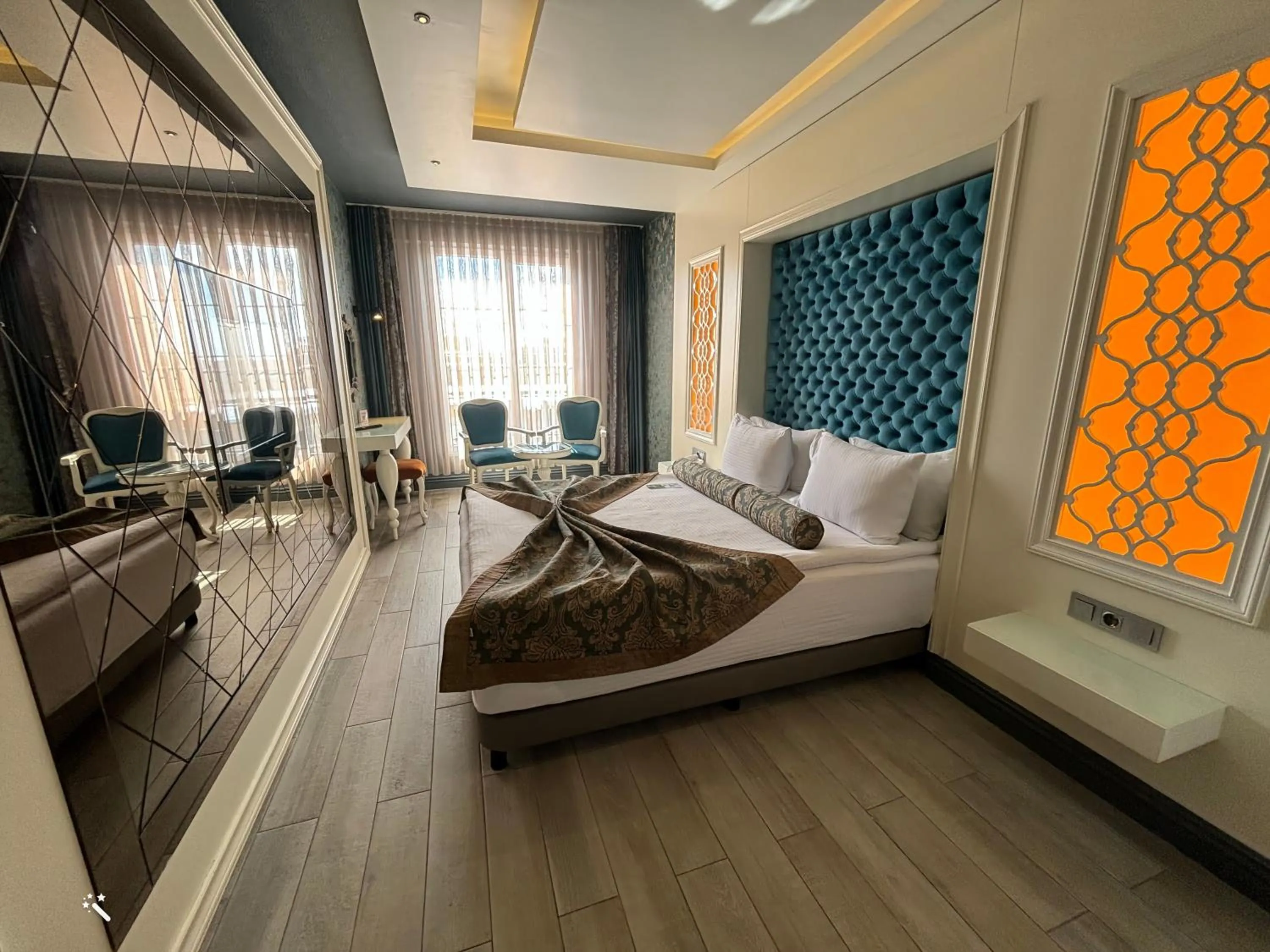 Photo of the whole room, Bed in Hotel Zade