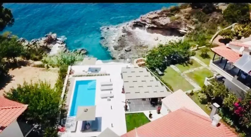 Blue Lagoon Suites at Stoupa
