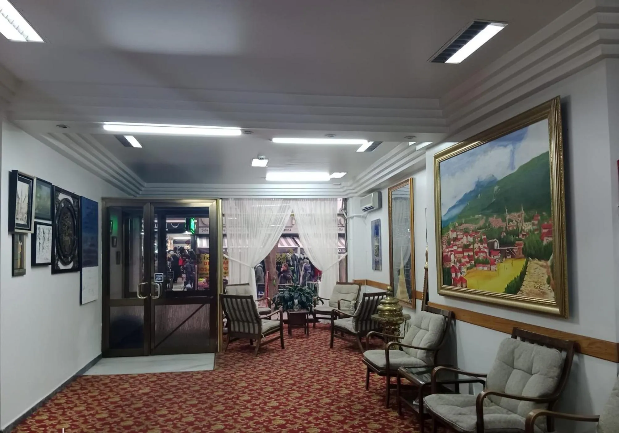 Facade/entrance in Hotel Cesmeli