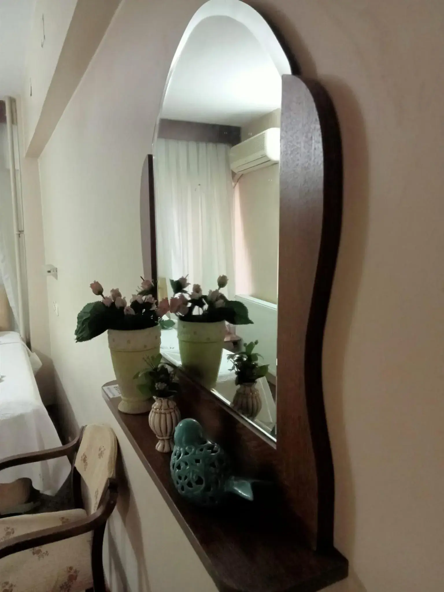 Budget Single Room - single occupancy in Hotel Cesmeli Budget Single Room - single occupancy in Hotel Cesmeli