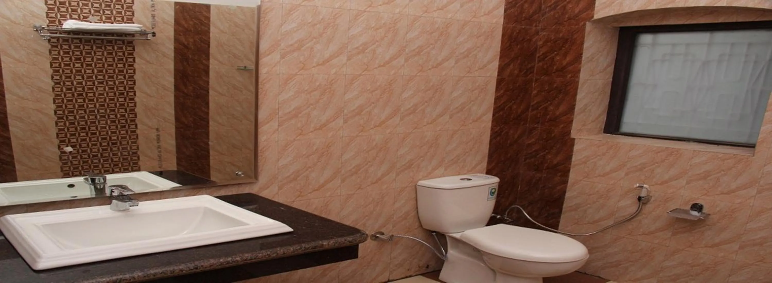 Bathroom in Hotel Sukoon