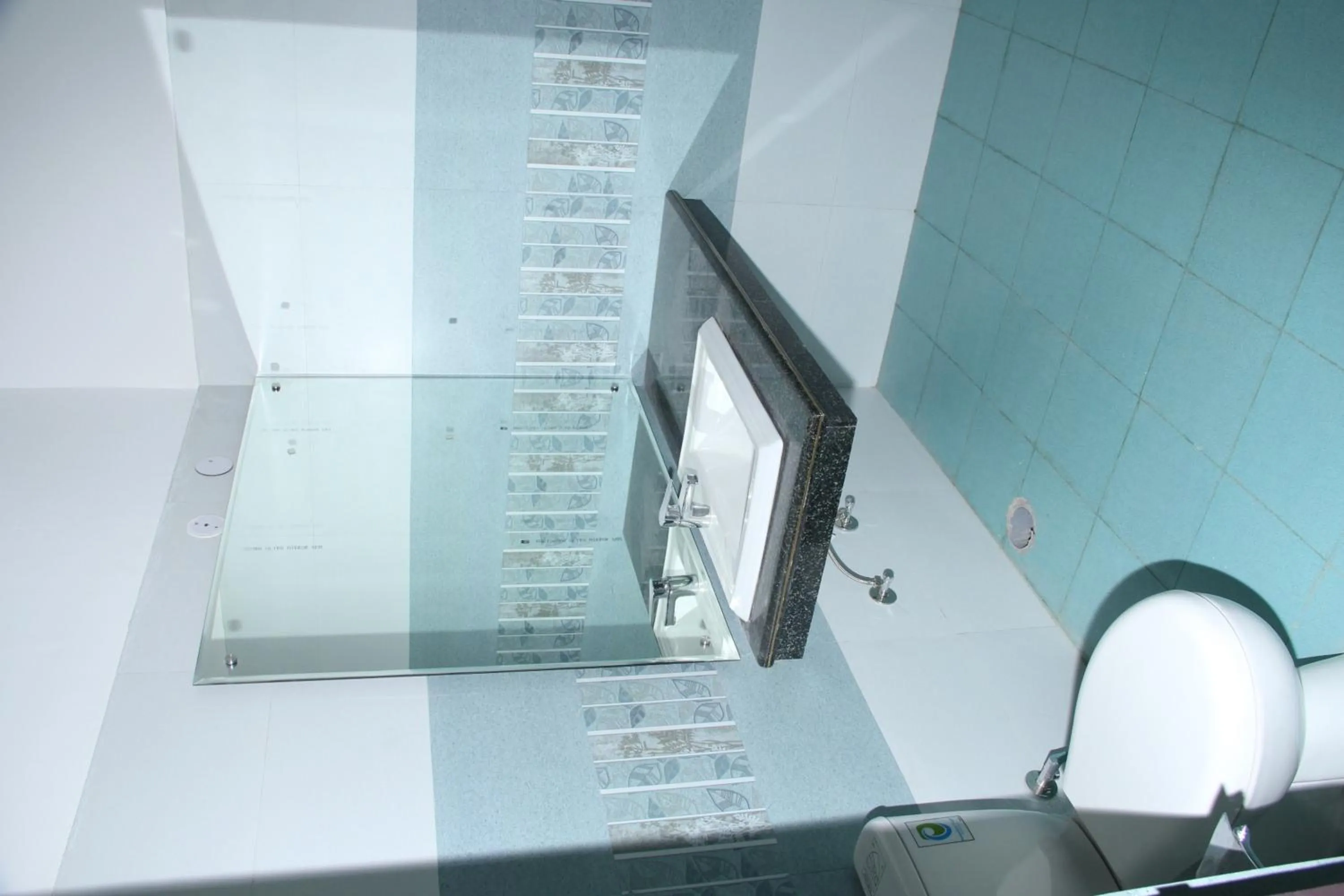 Bathroom in Hotel Sukoon