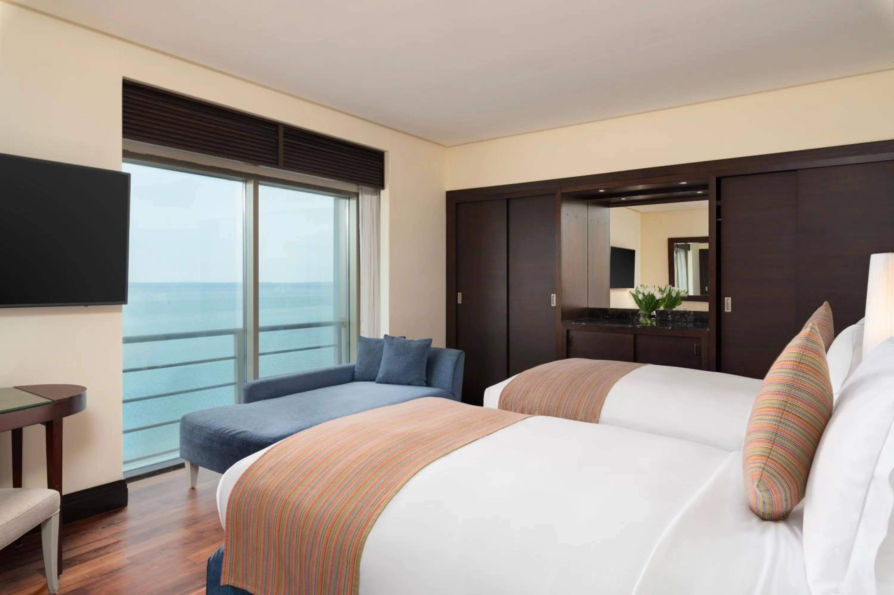 Bedroom, Bed in Sofitel Al Khobar The Corniche