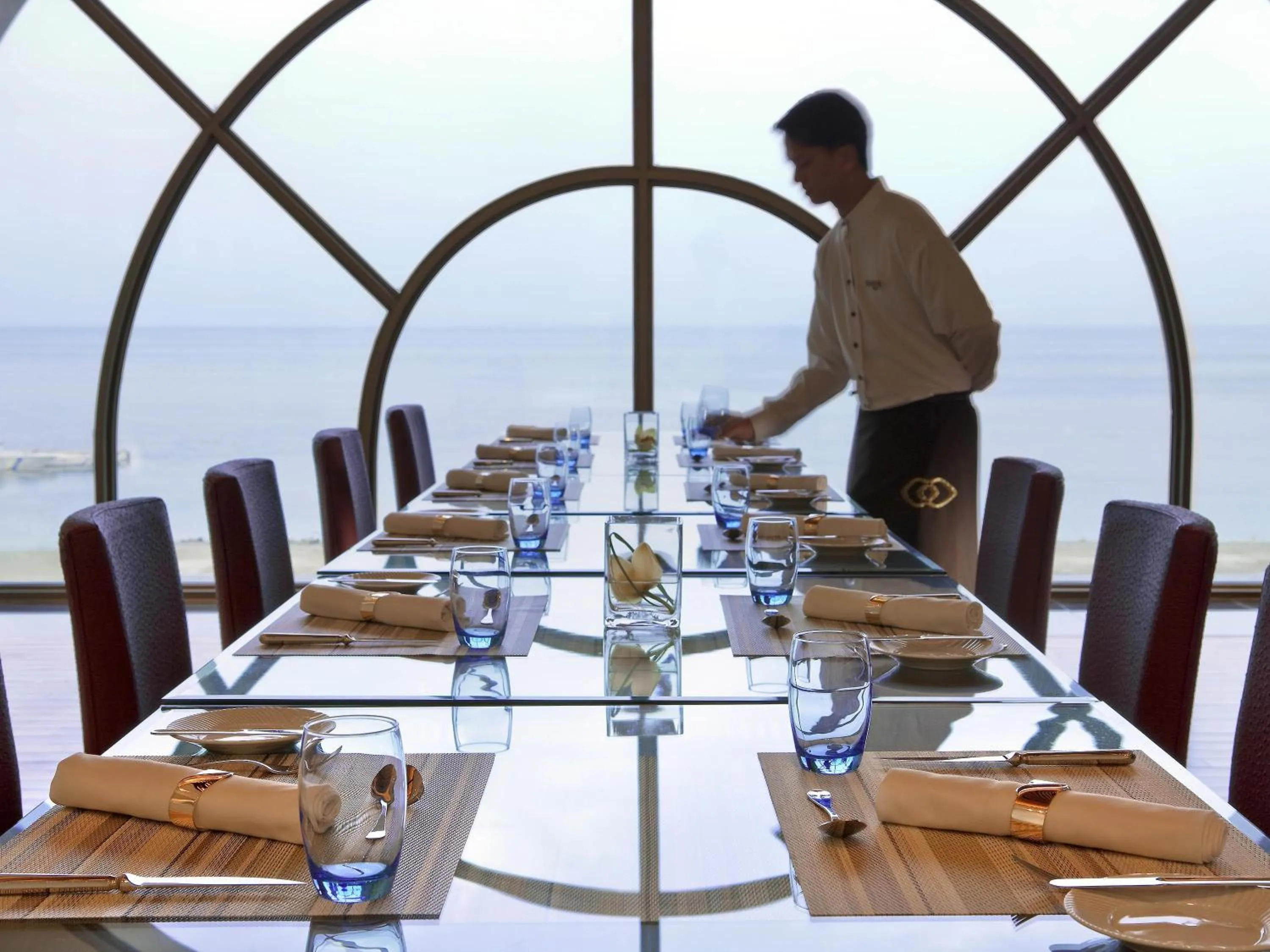 Restaurant/places to eat in Sofitel Al Khobar The Corniche