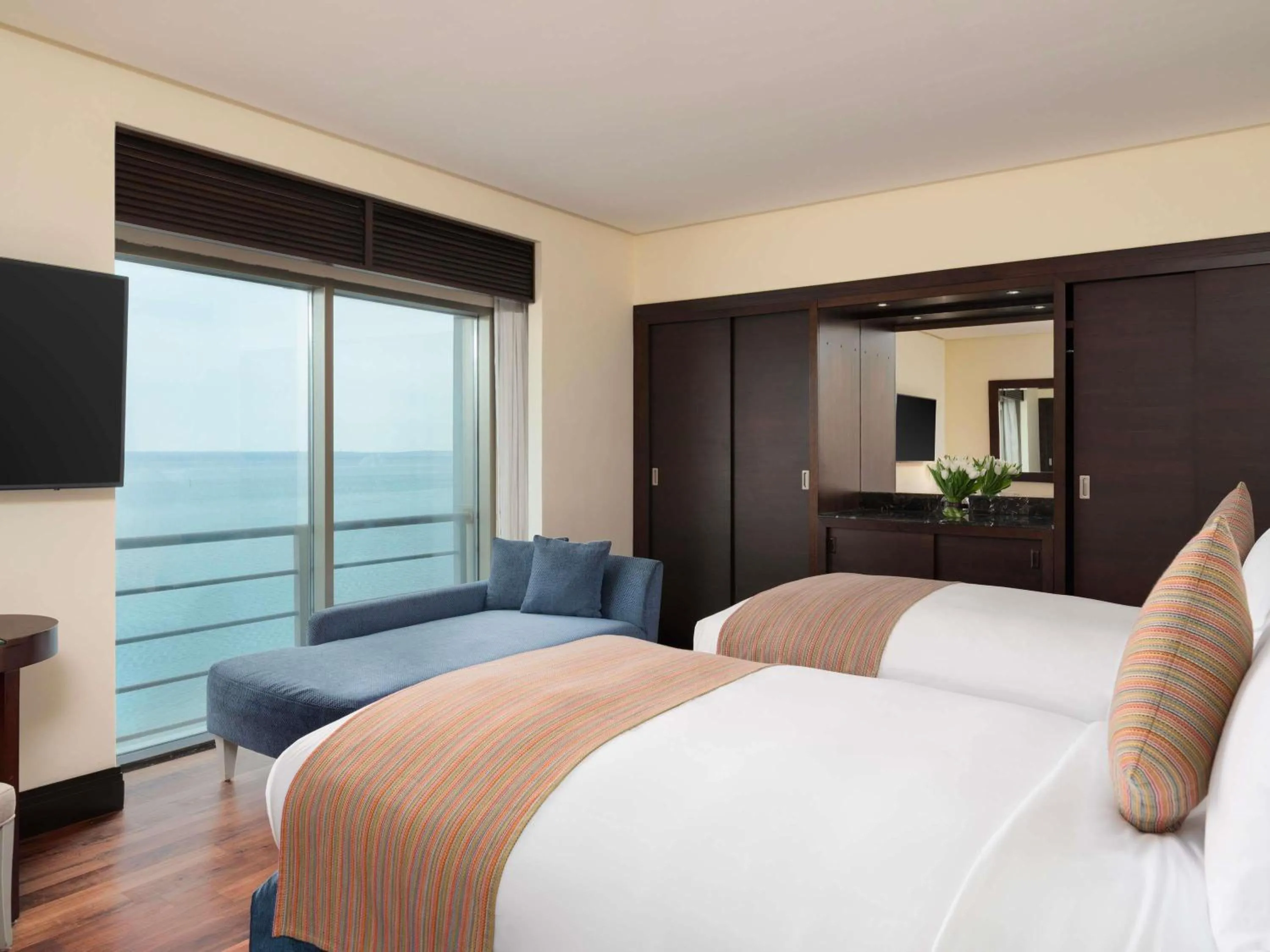 Bedroom, Bed in Sofitel Al Khobar The Corniche