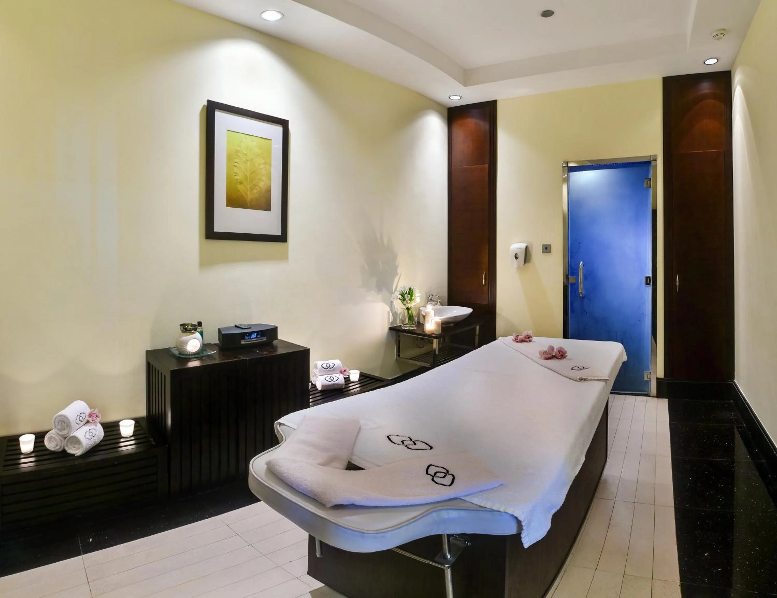 Massage, Bed in Sofitel Al Khobar The Corniche
