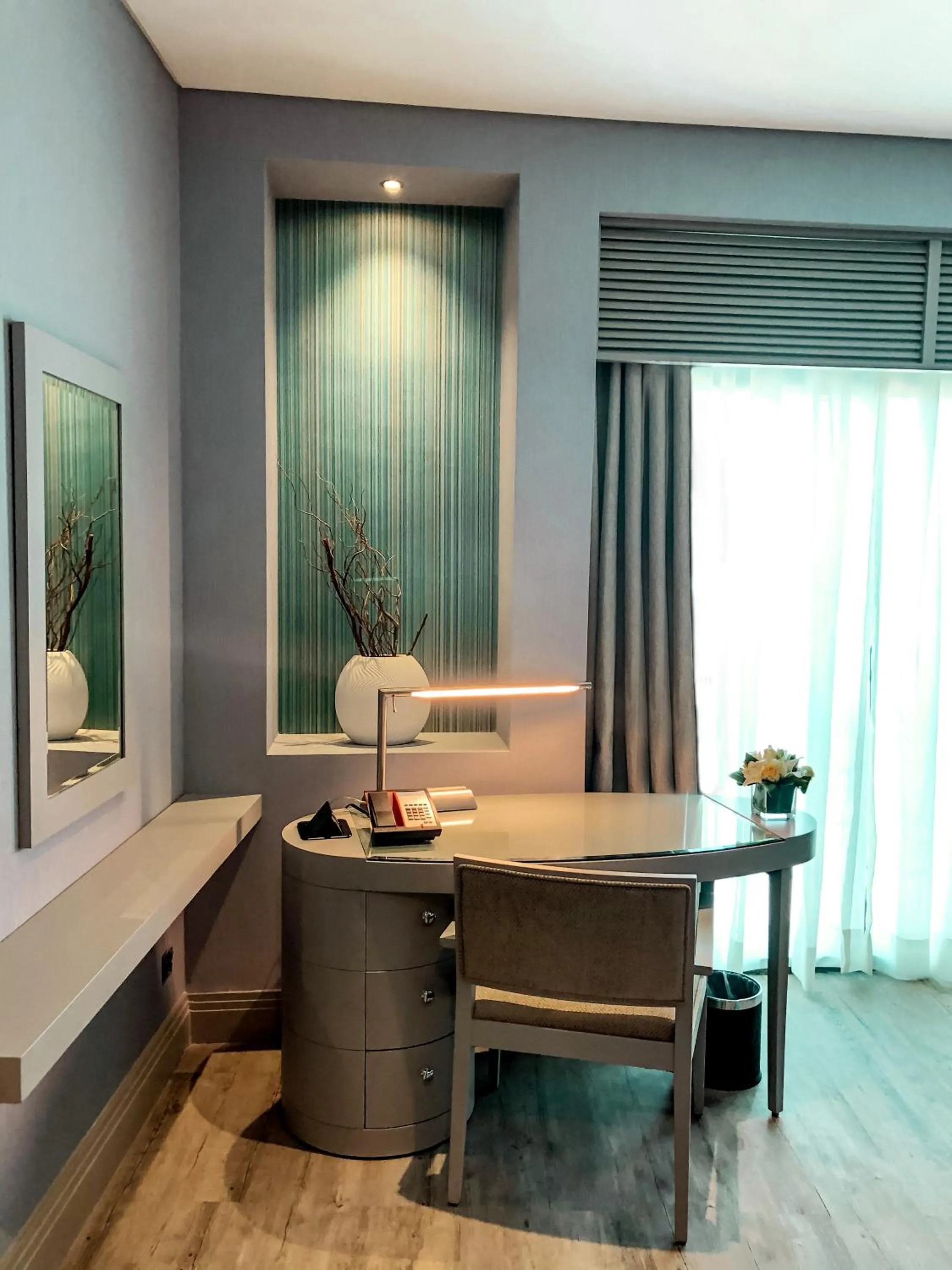 Photo of the whole room in Sofitel Al Khobar The Corniche