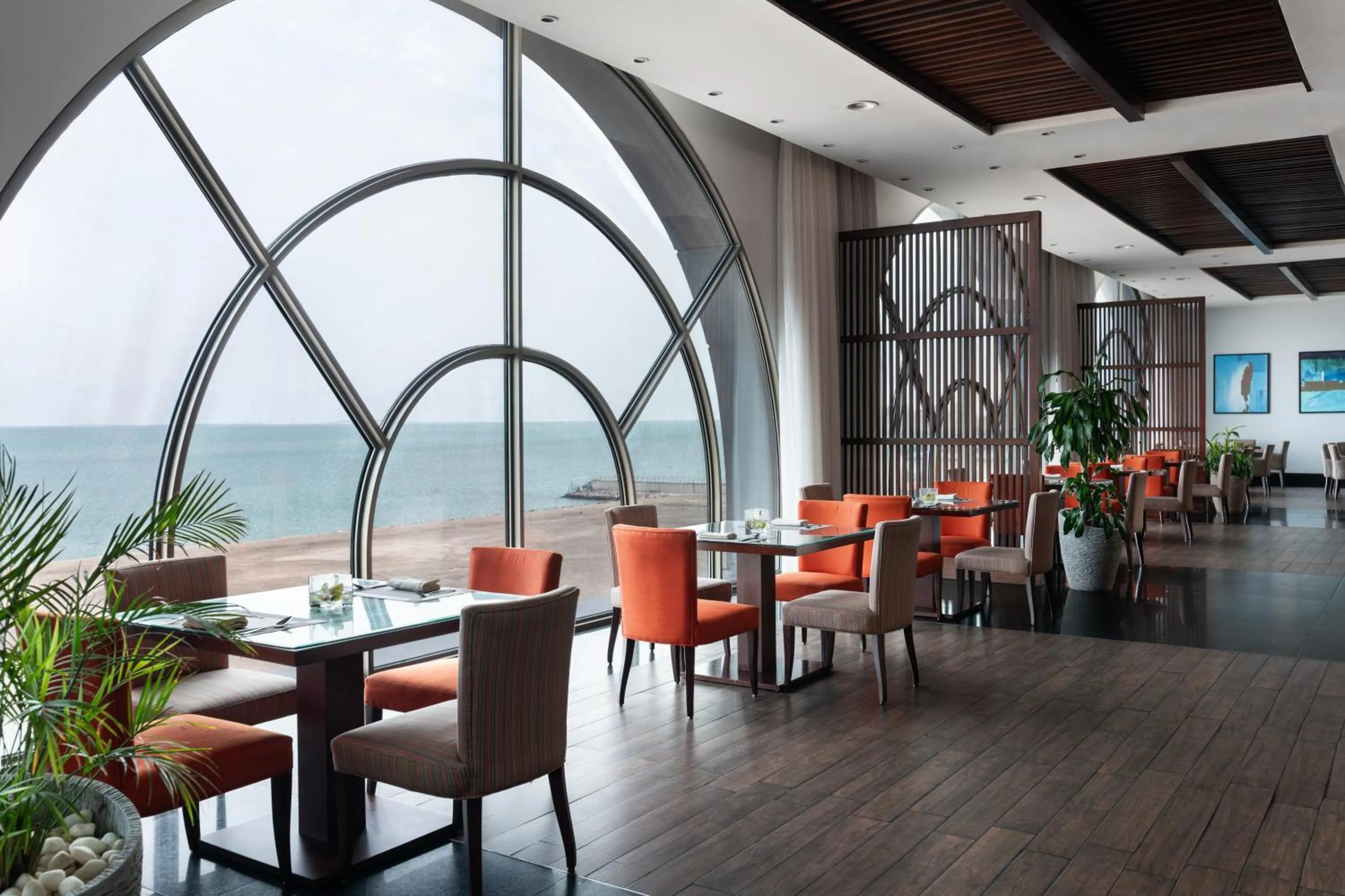 Restaurant/places to eat in Sofitel Al Khobar The Corniche