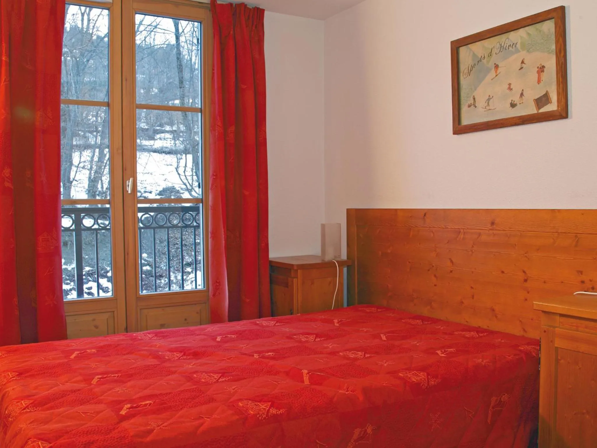 Bedroom, Bed in Lagrange Vacances Les Arolles