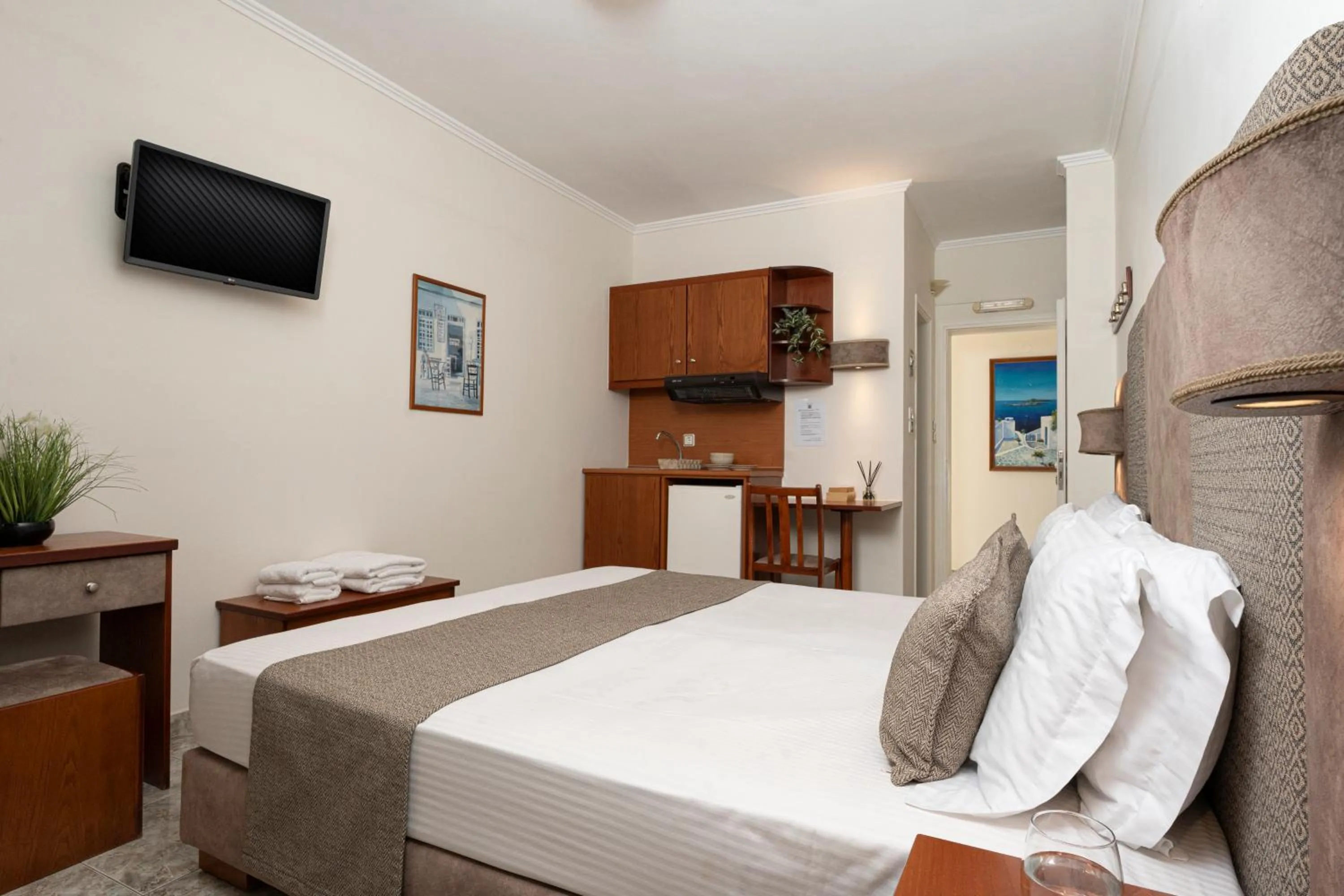 Bed in Hotel Dionysis Studios