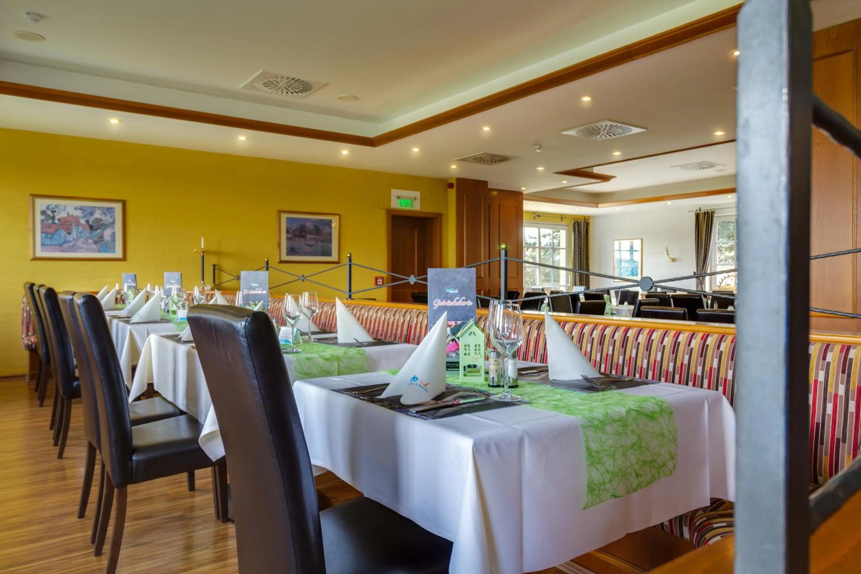 Restaurant/places to eat in Panorama Berghotel Wettiner Höhe