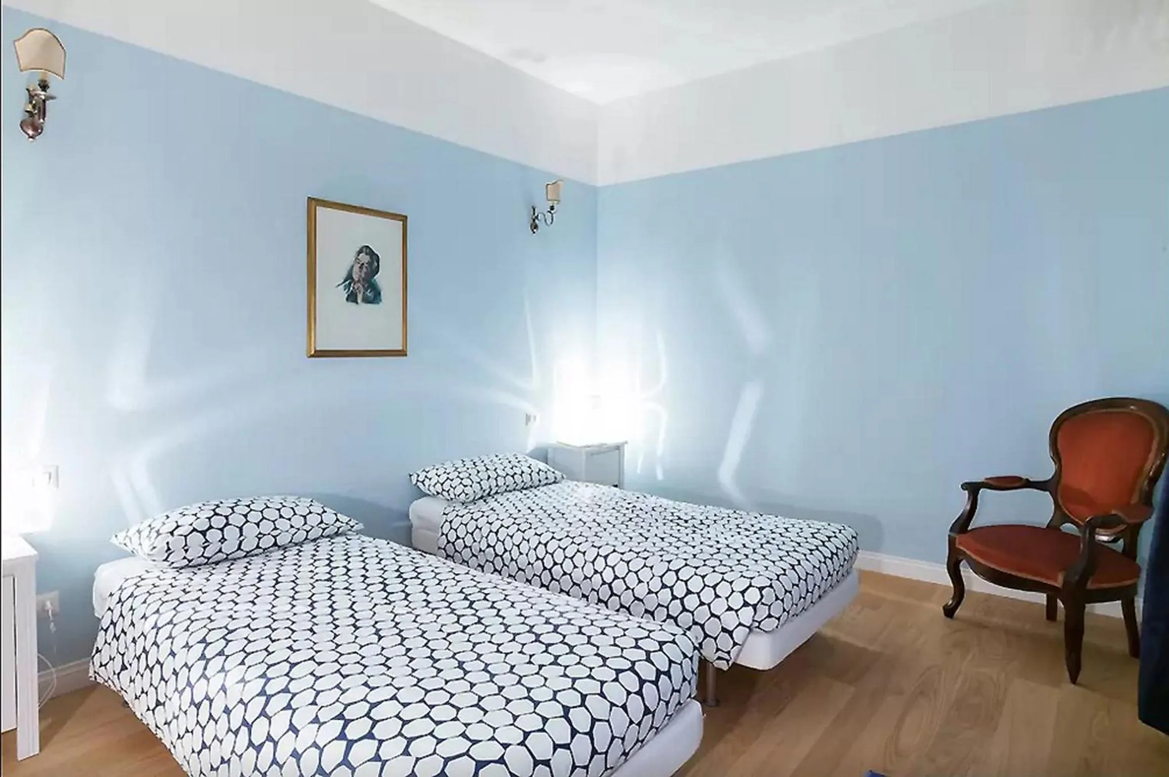 Property building, Bed in Exclusive apartment a few steps from the Spanish Steps