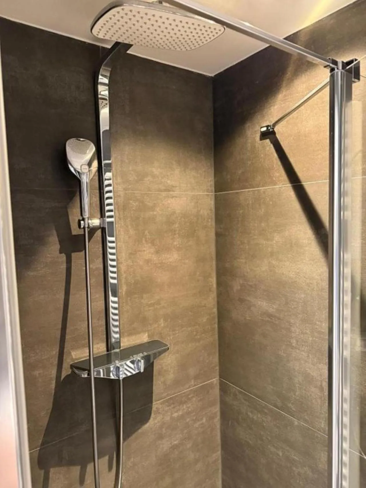 Shower in Casino Hotel