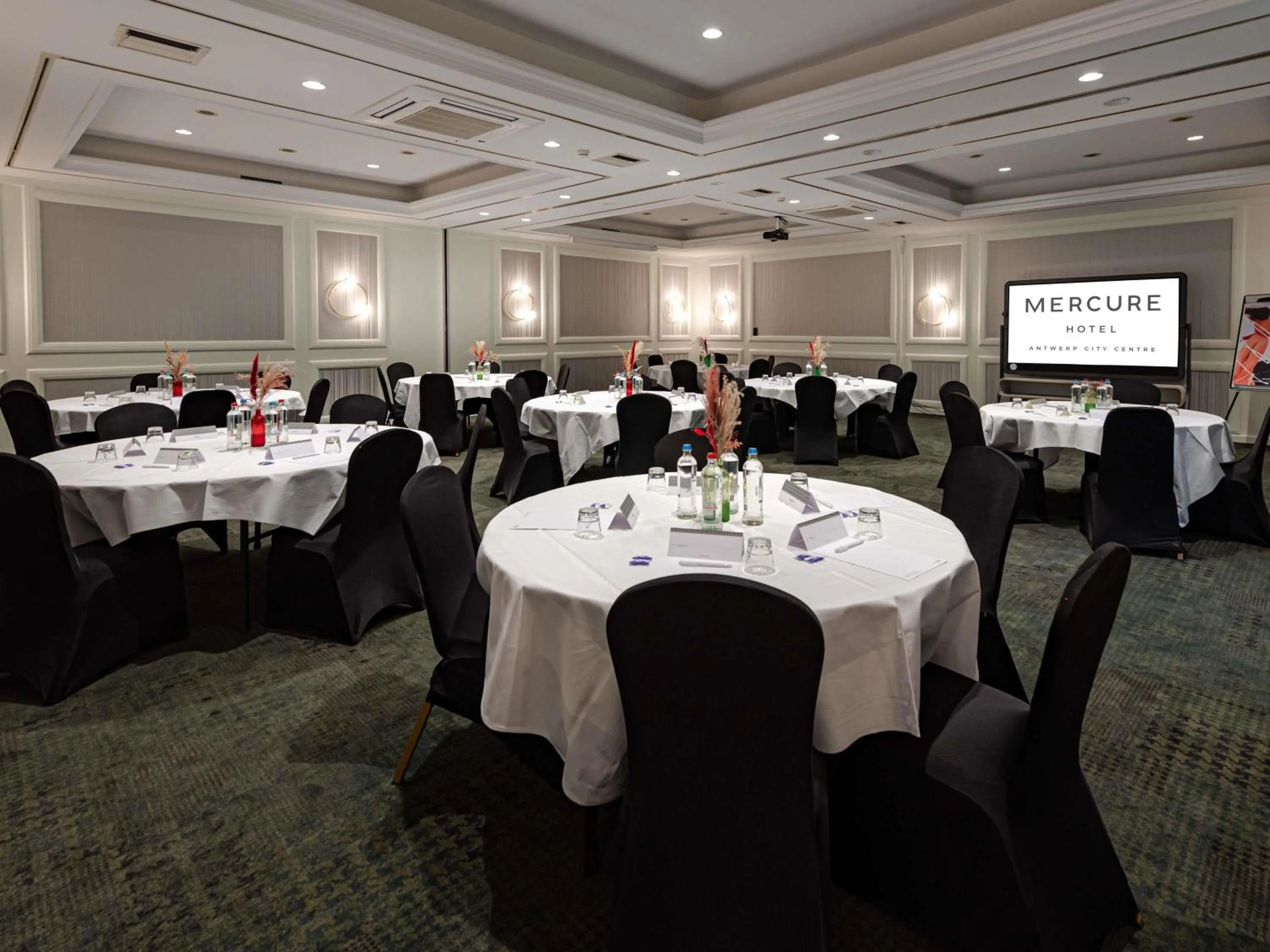 Meeting/conference room in Maek Hotel Antwerp Central - Handwritten Collection by Accor