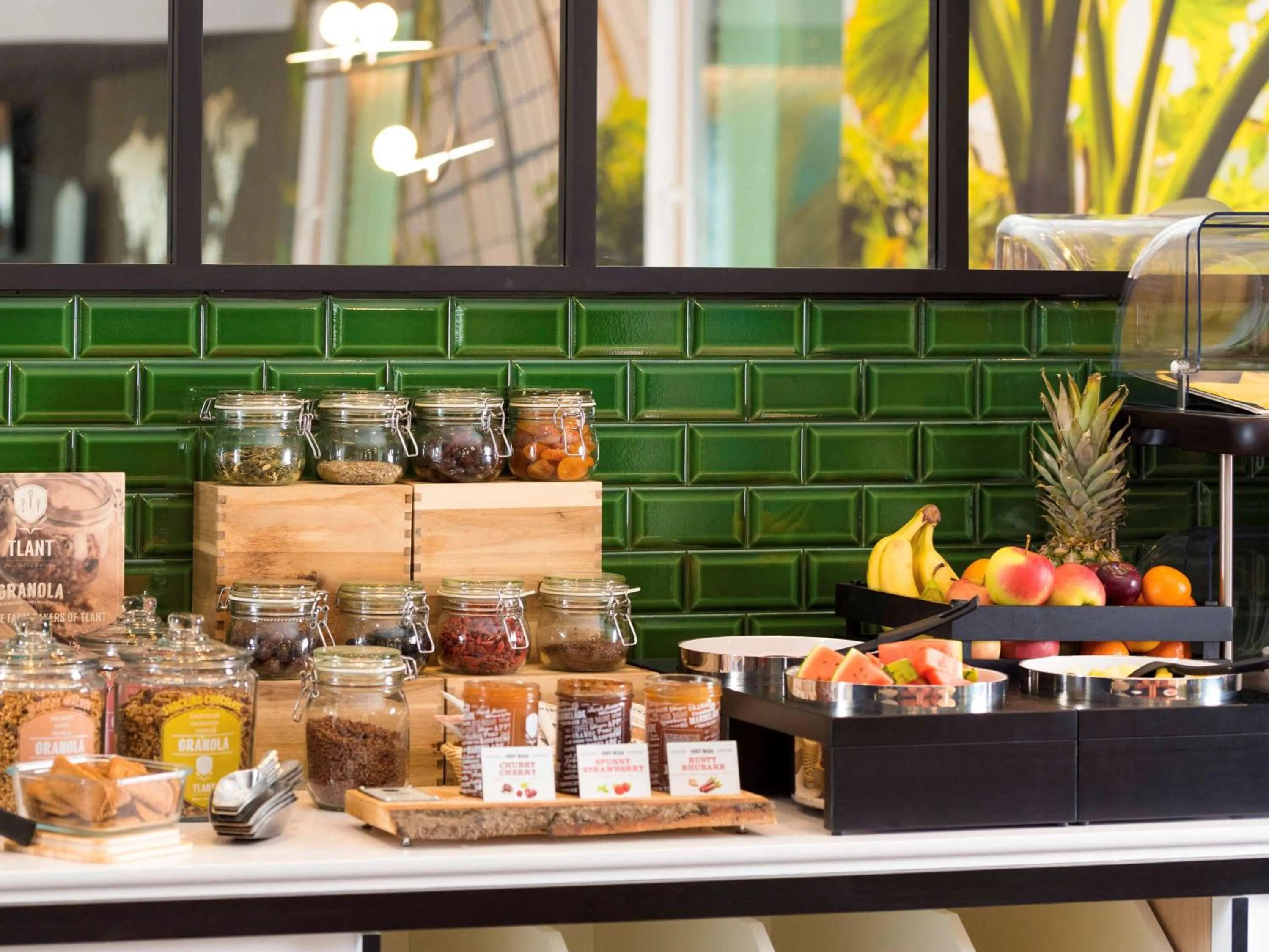 Restaurant/places to eat in Aparthotel Adagio Brussels Grand Place