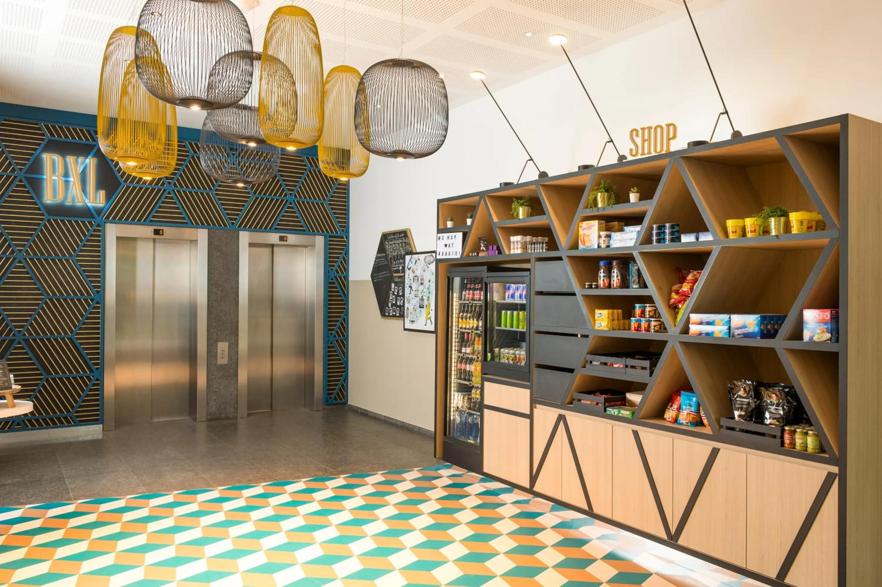 On-site shops in Aparthotel Adagio Brussels Grand Place