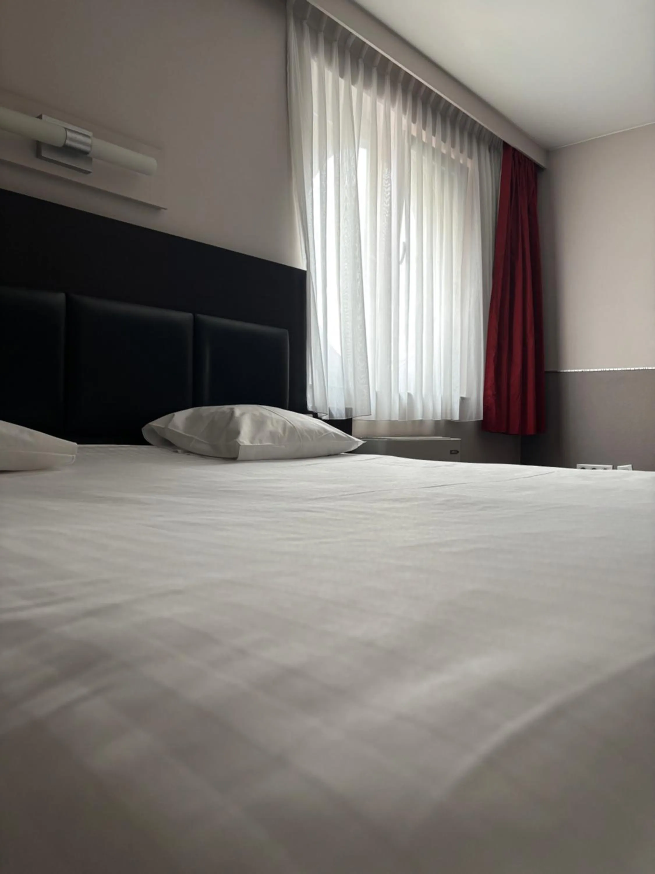 Bed in Hotel La Louve