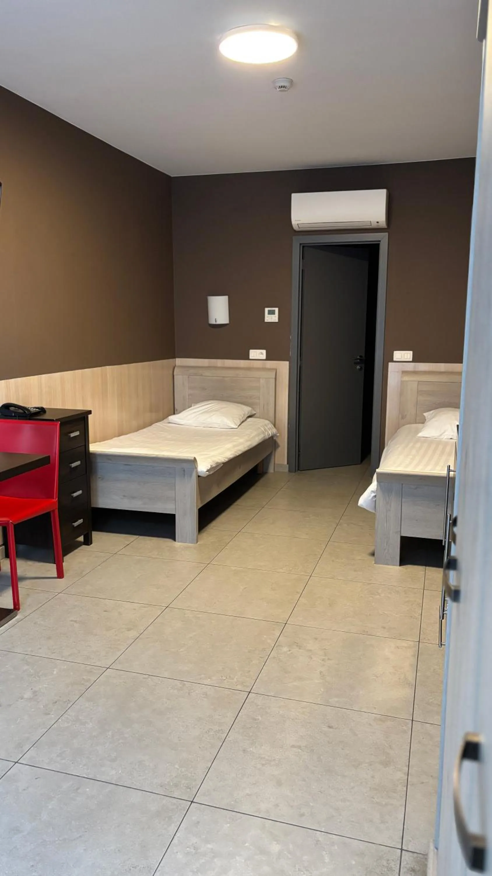 Photo of the whole room, Bed in Hotel La Louve