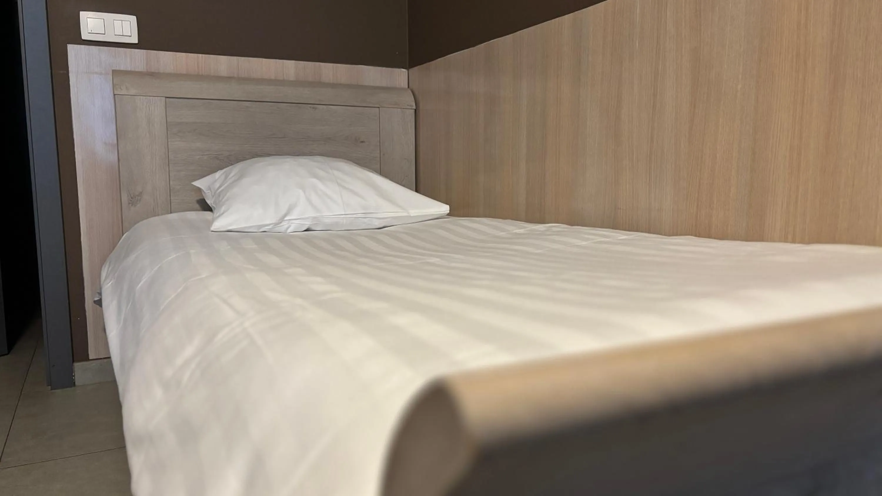 Bed in Hotel La Louve