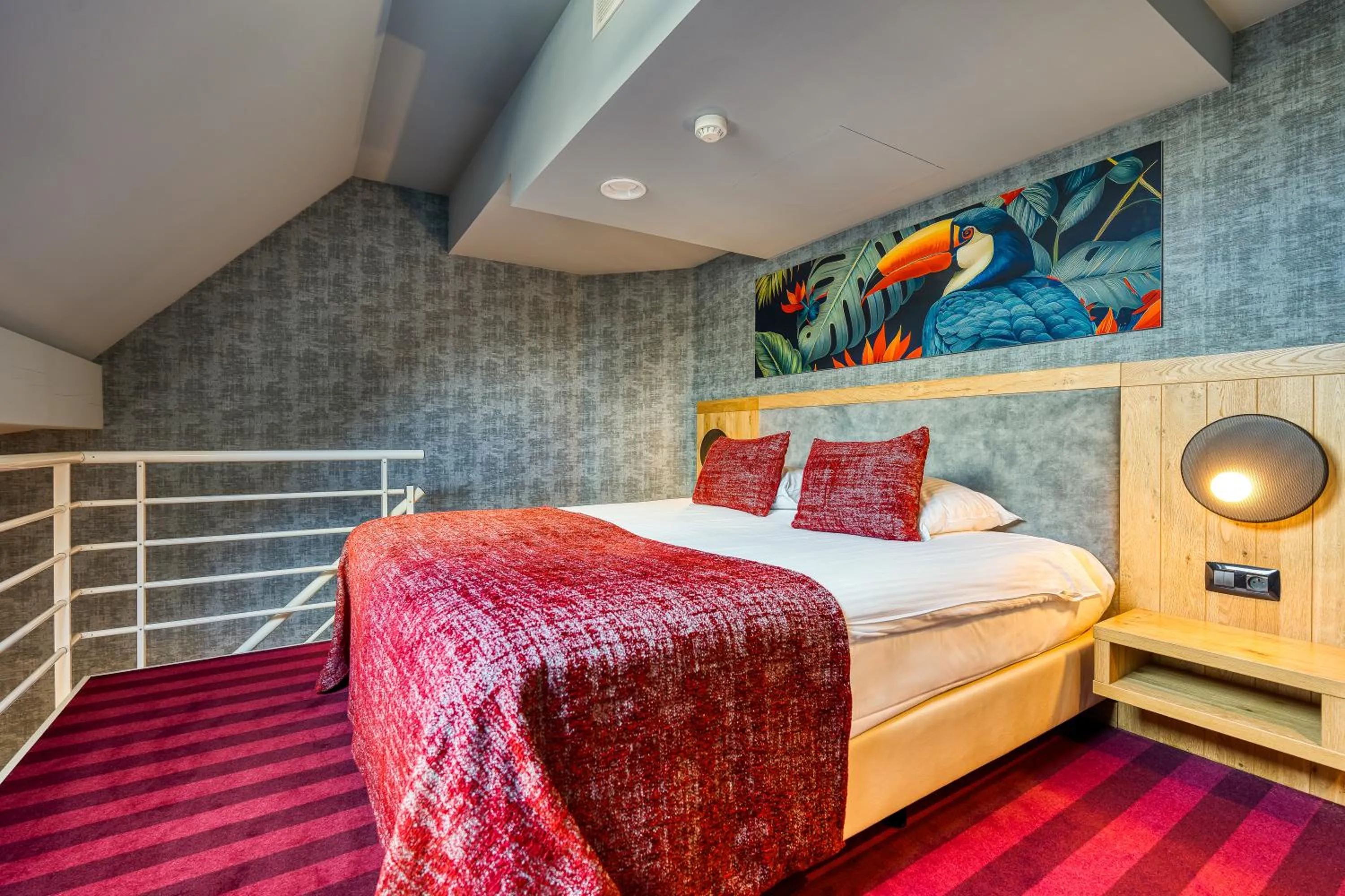 Bedroom, Bed in Hotel Verviers Van der Valk