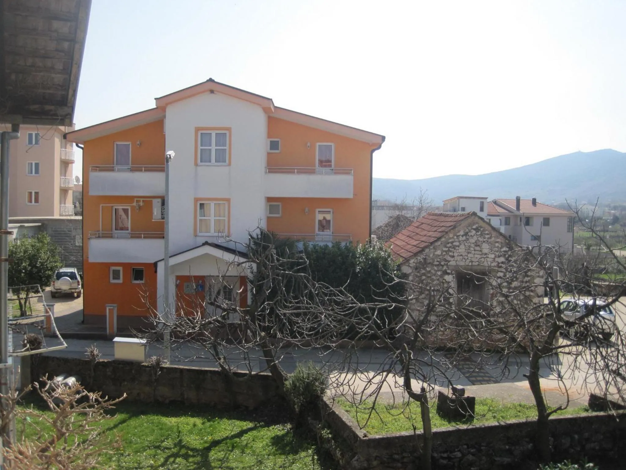 Property building in Rooms Sole