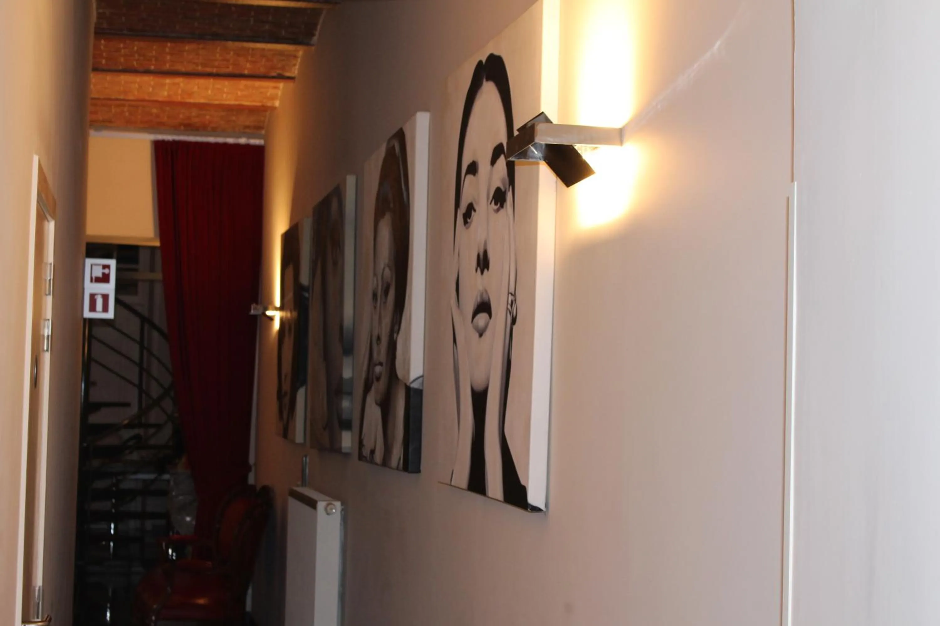 Decorative detail in Amaryllis Hotel Veurne