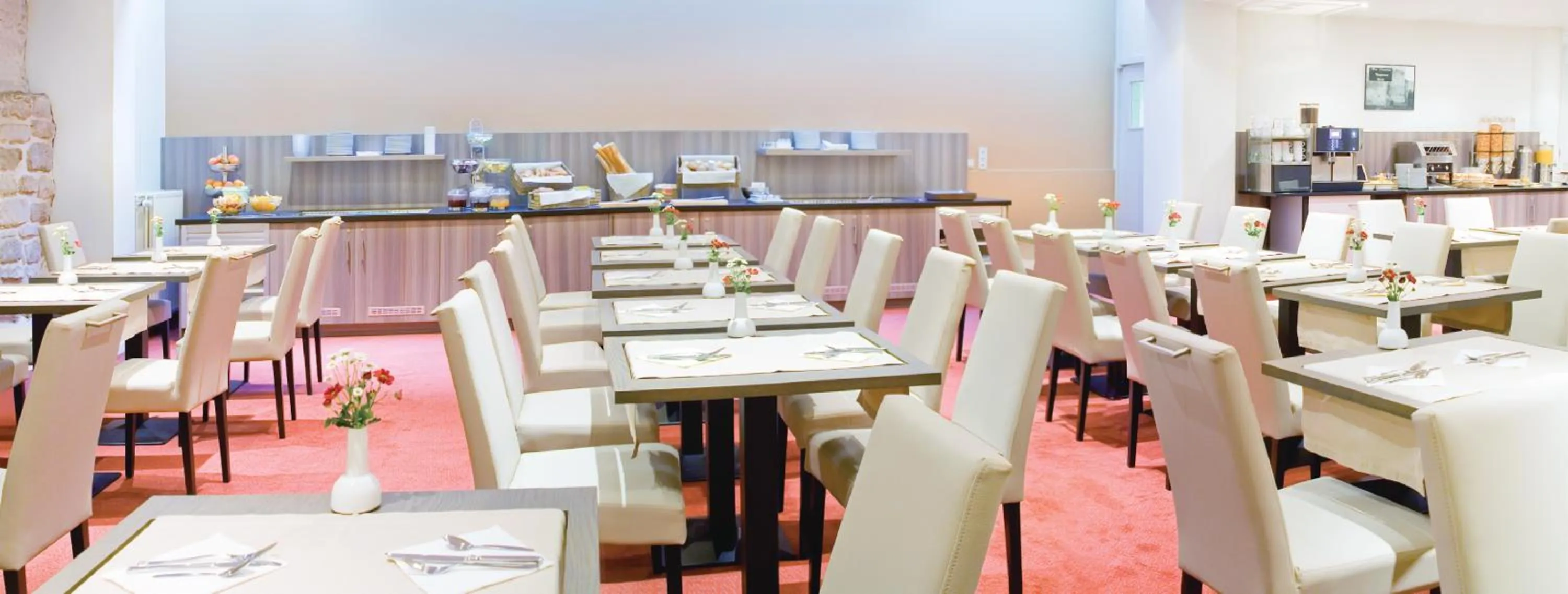 Restaurant/places to eat in Atlas Hotel Brussels