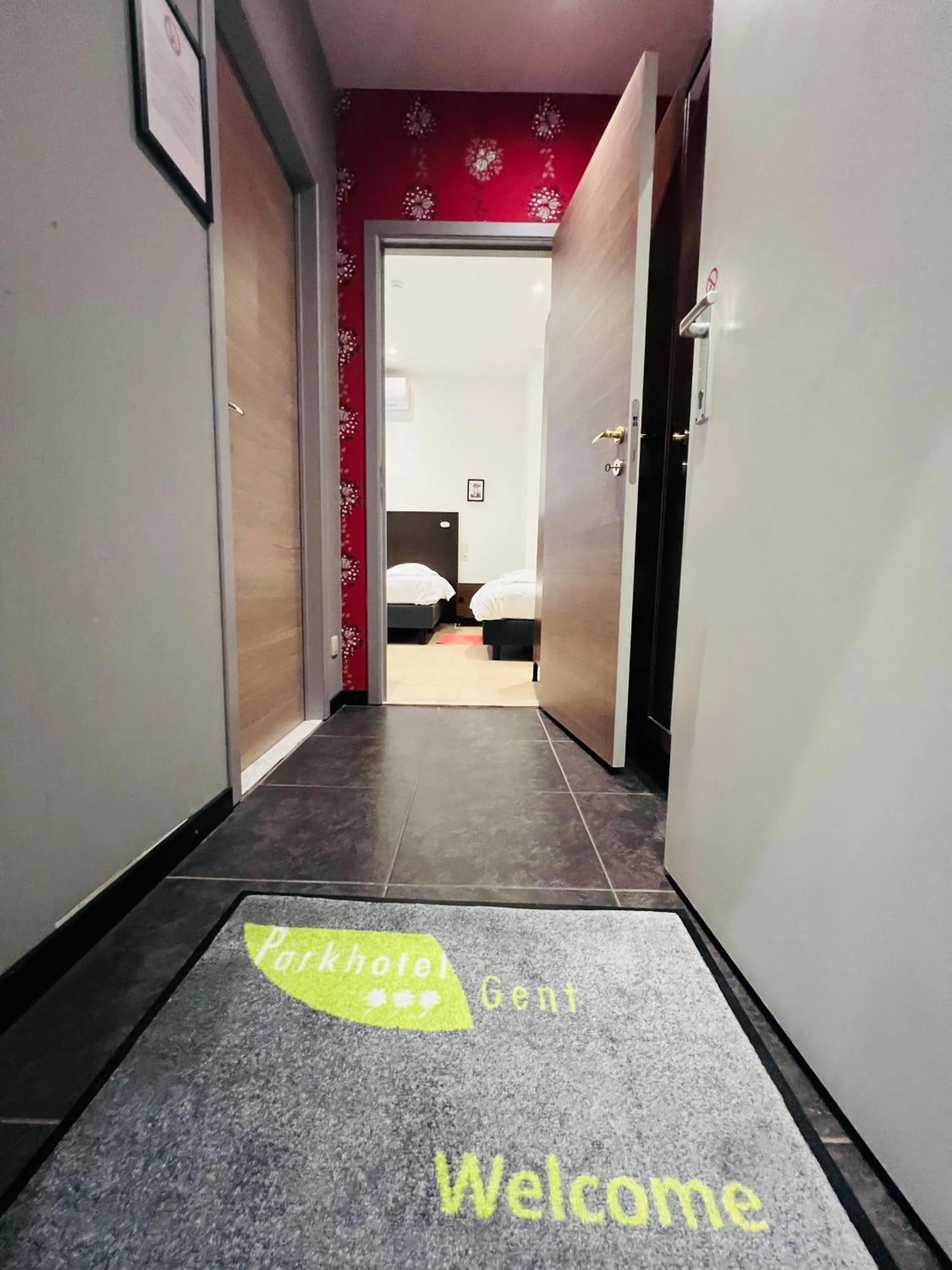 Property building in Parkhotel Gent Centrum