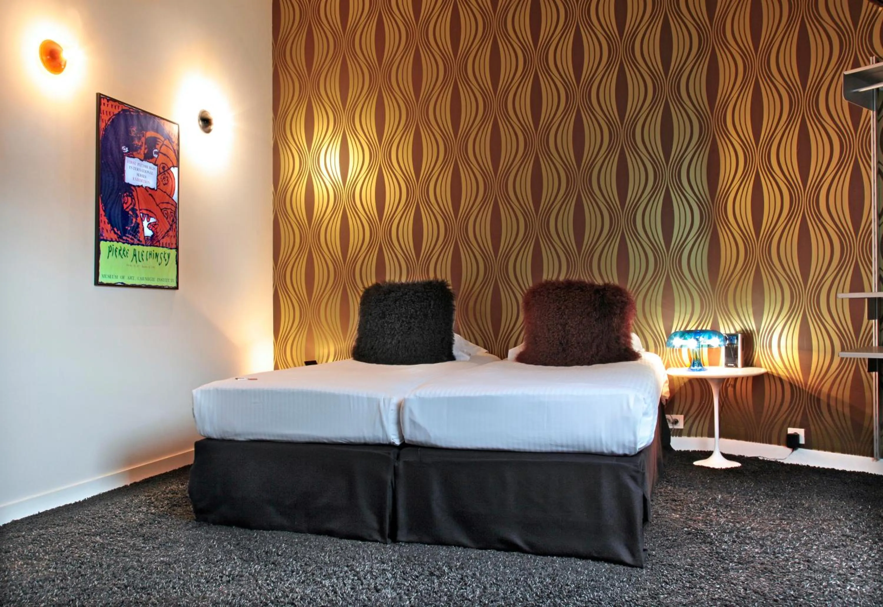 Bed in Vintage Hotel Brussels