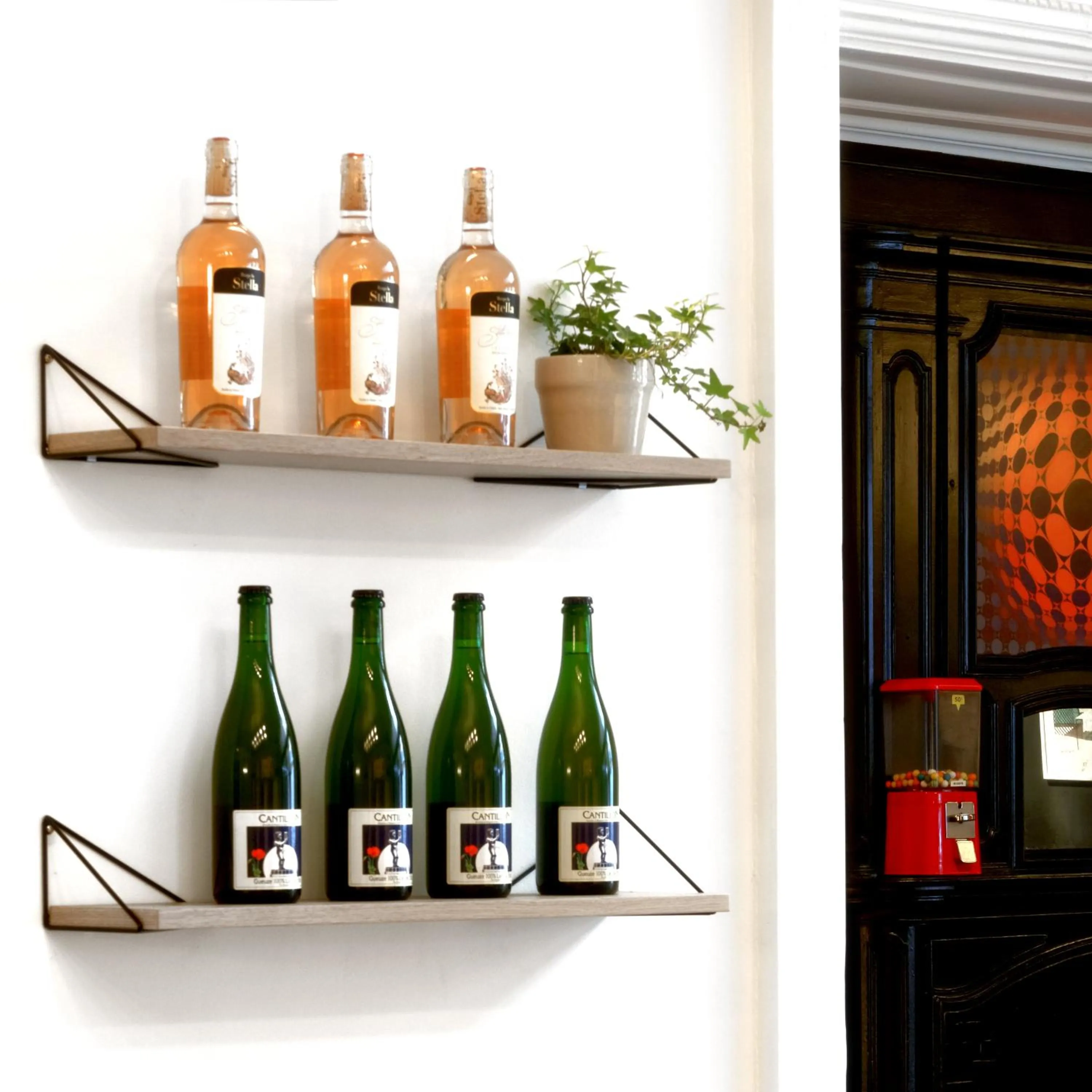 Decorative detail in Vintage Hotel Brussels