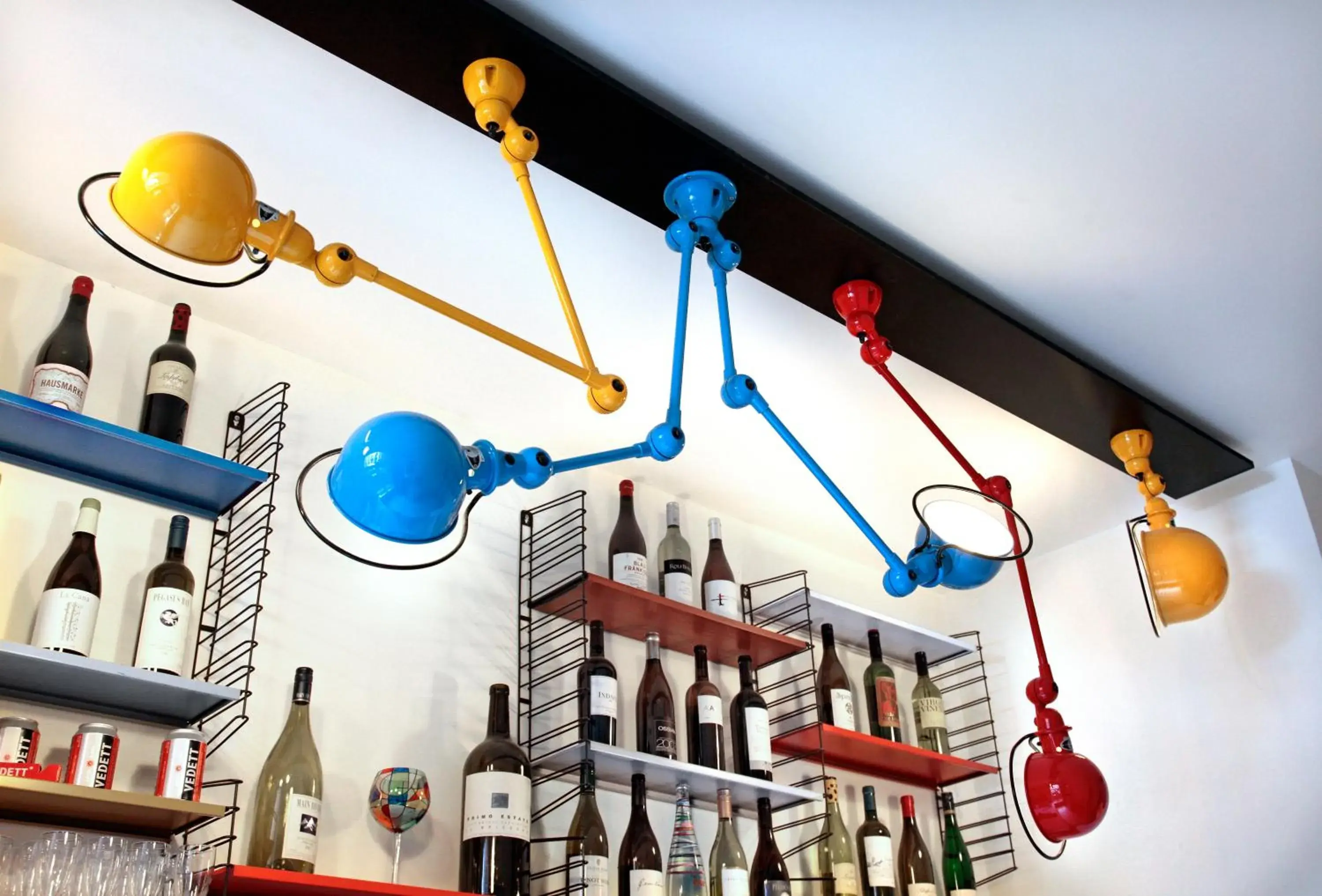 Lounge or bar in Vintage Hotel Brussels Lounge or bar in Vintage Hotel Brussels