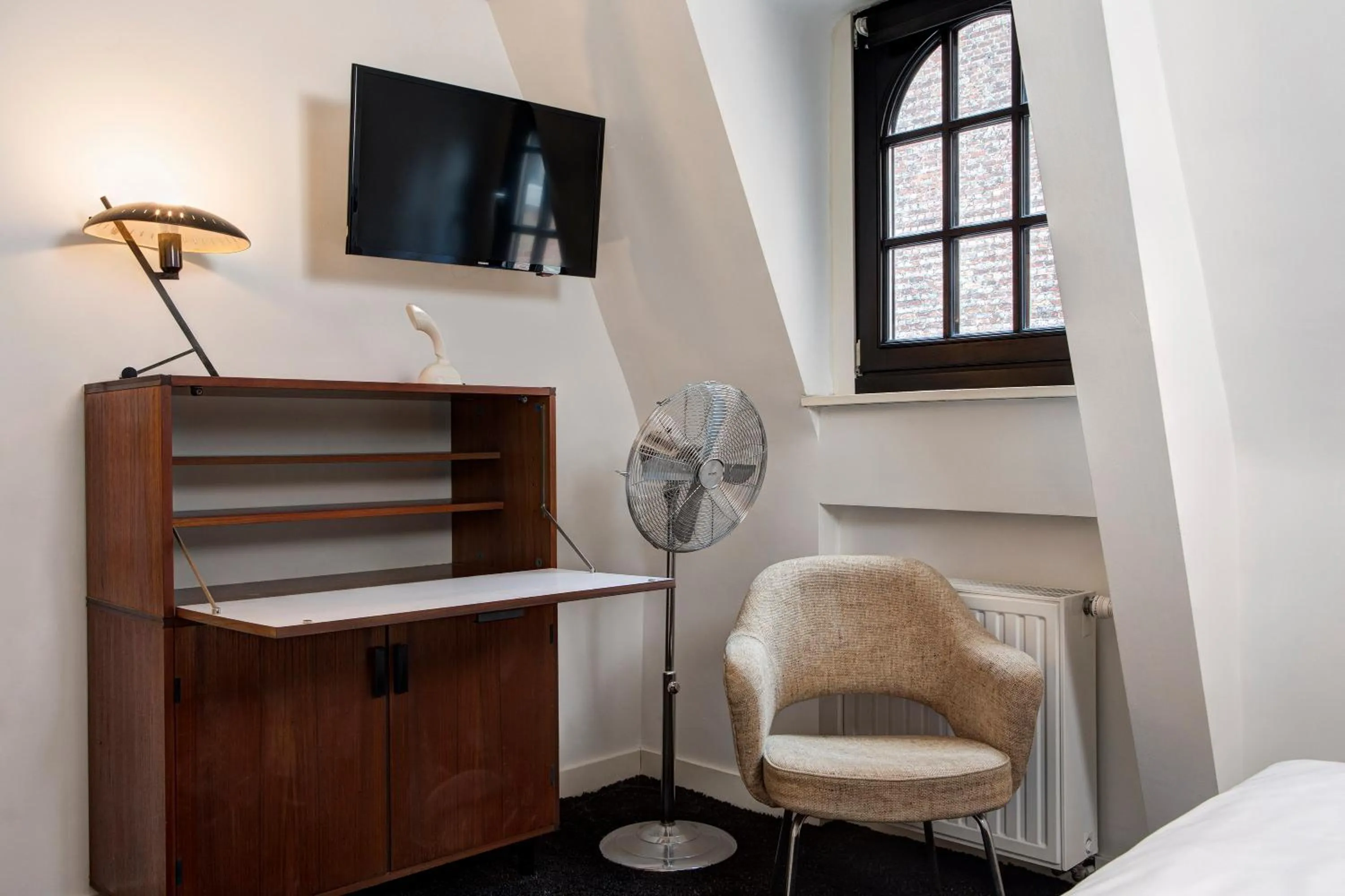 hair dresser in Vintage Hotel Brussels