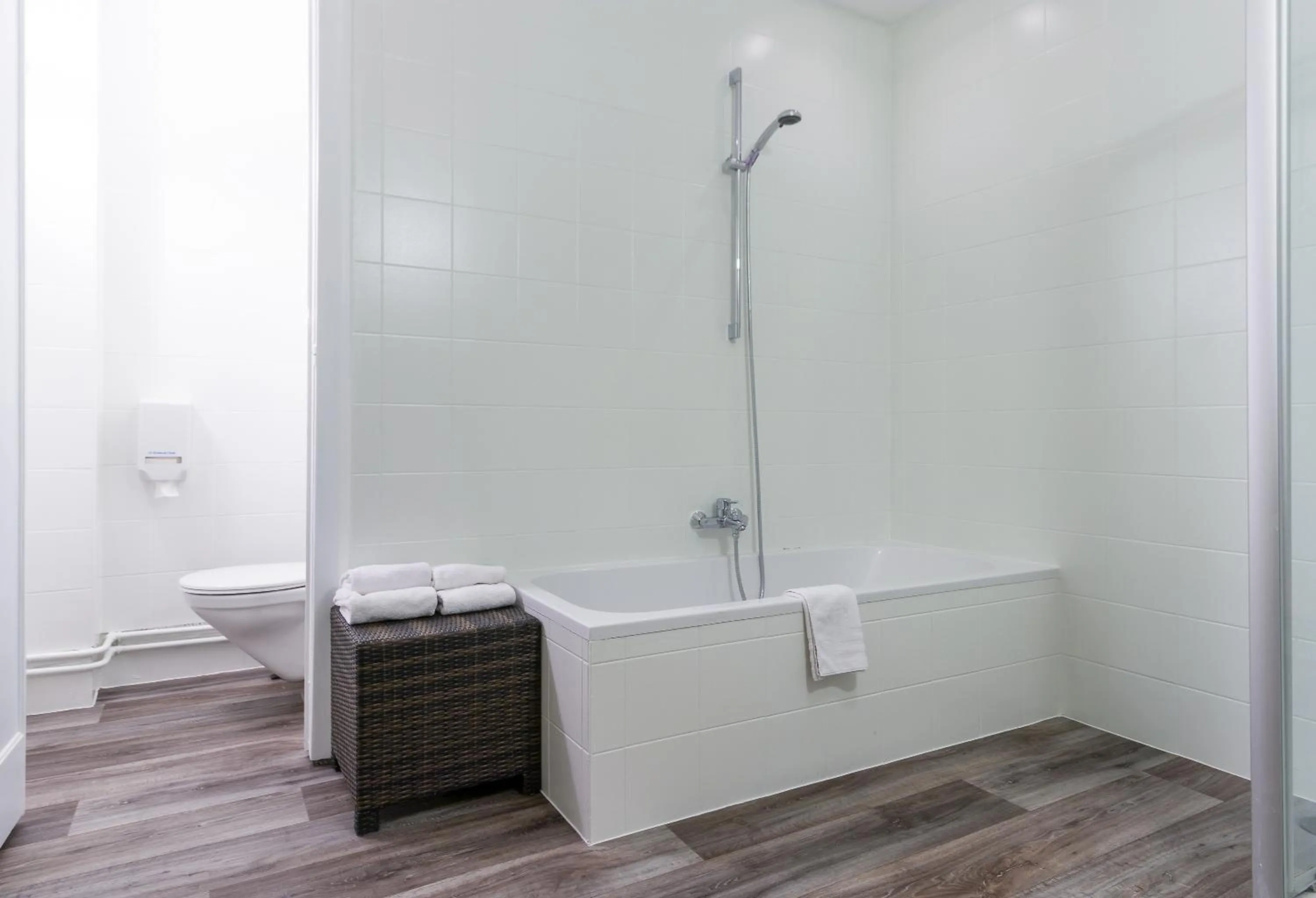 Shower in Thermae Palace