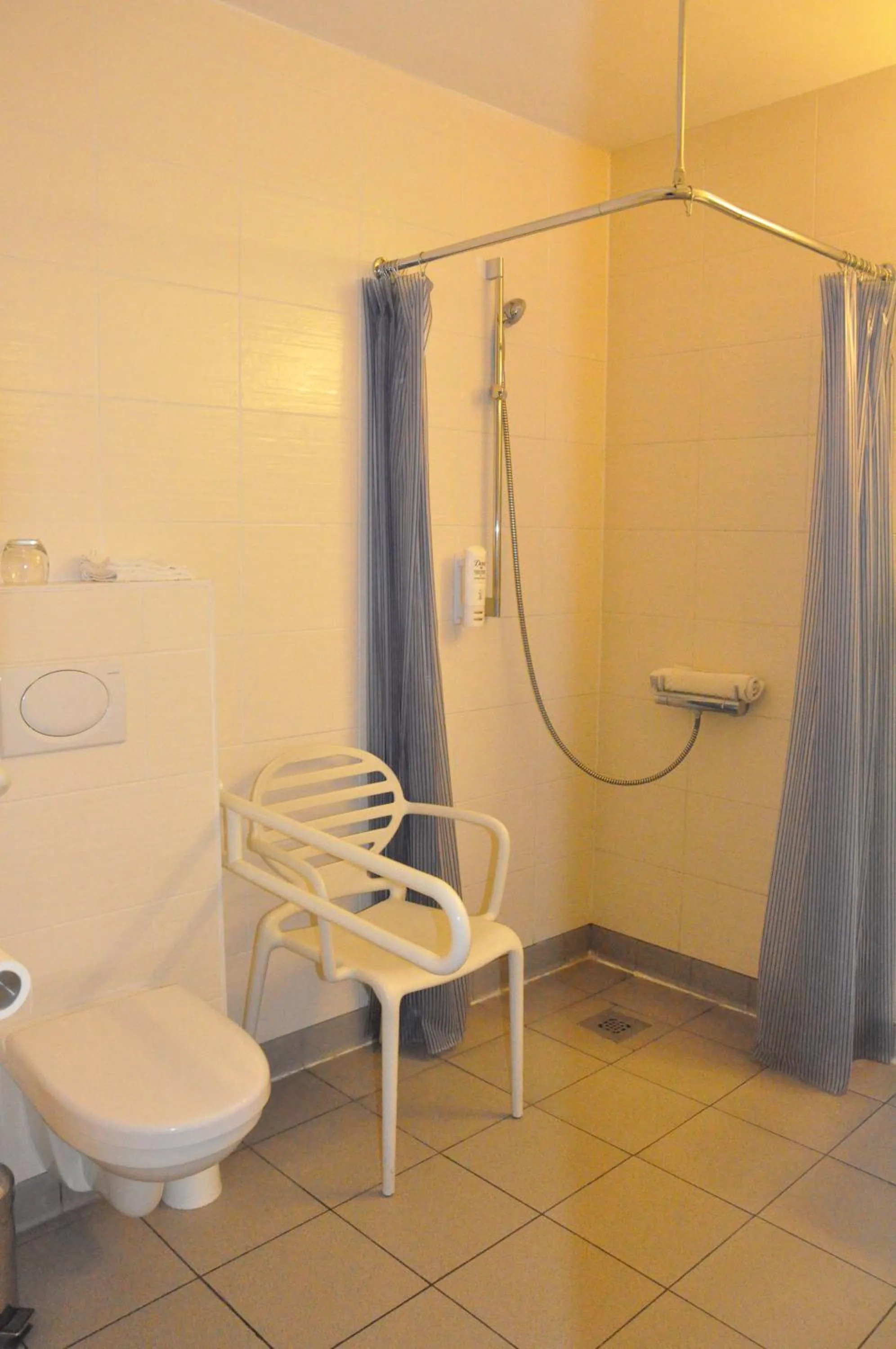 Bathroom in Hotel Aan Zee