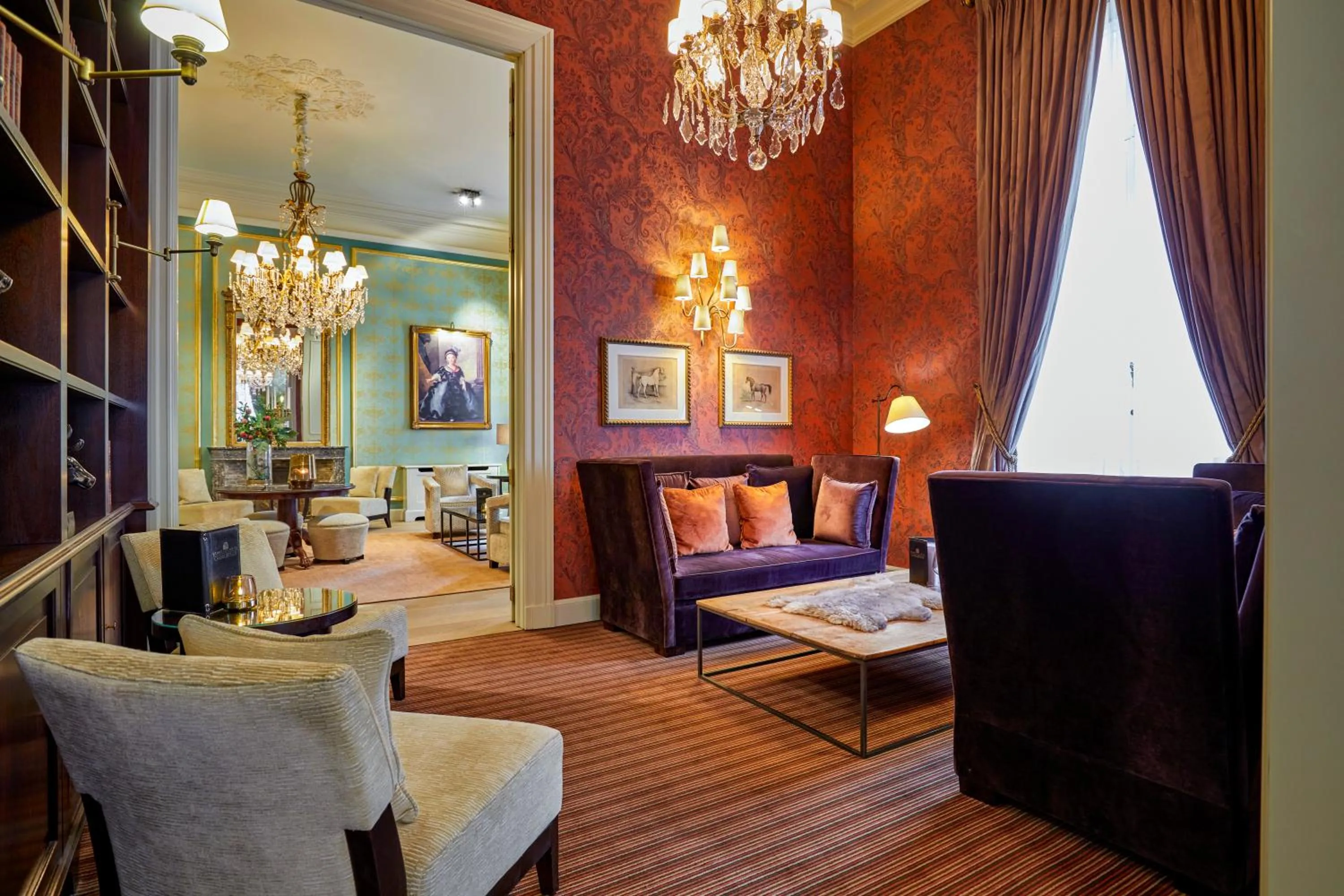 Lounge or bar in Grand Hotel Casselbergh