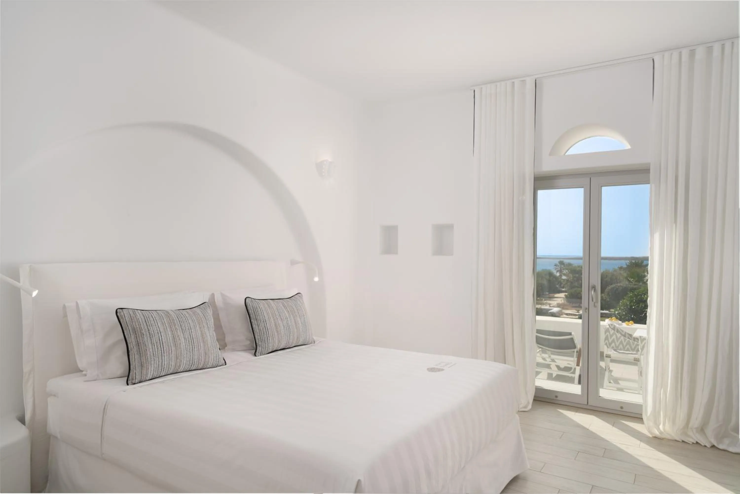Bedroom, Bed in White Dunes Luxury Boutique Hotel