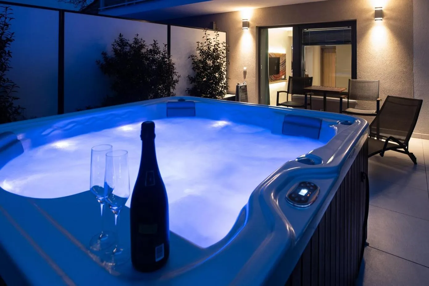 Balcony/Terrace in Onyx Luxury