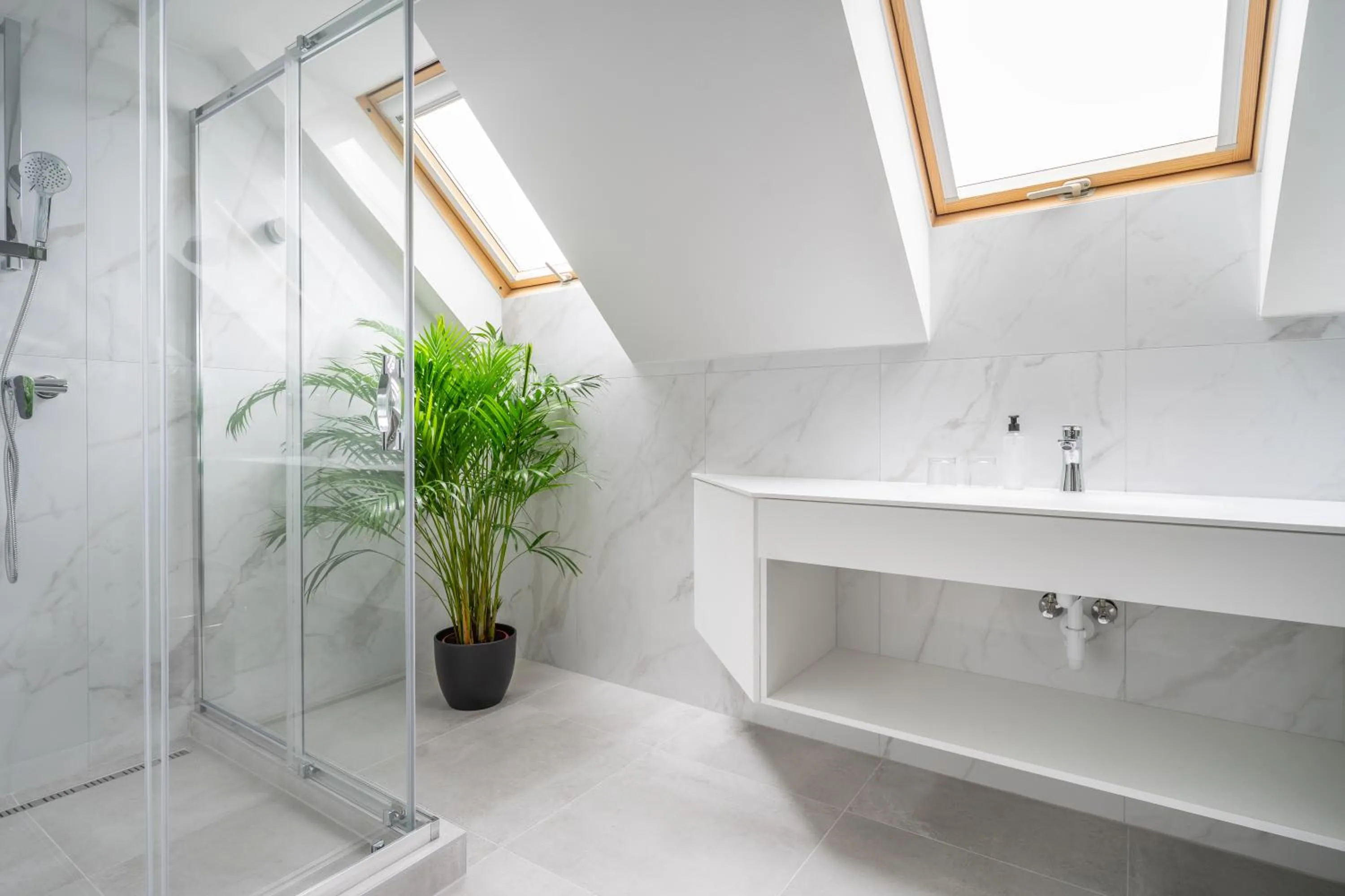 Bathroom in Onyx Luxury