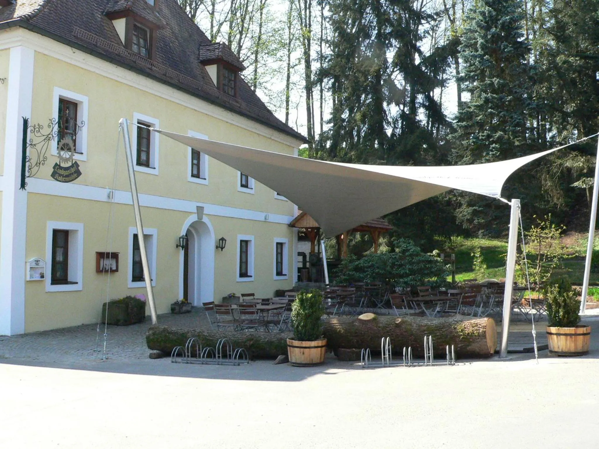 BBQ facilities in Landhotel Kahrmühle